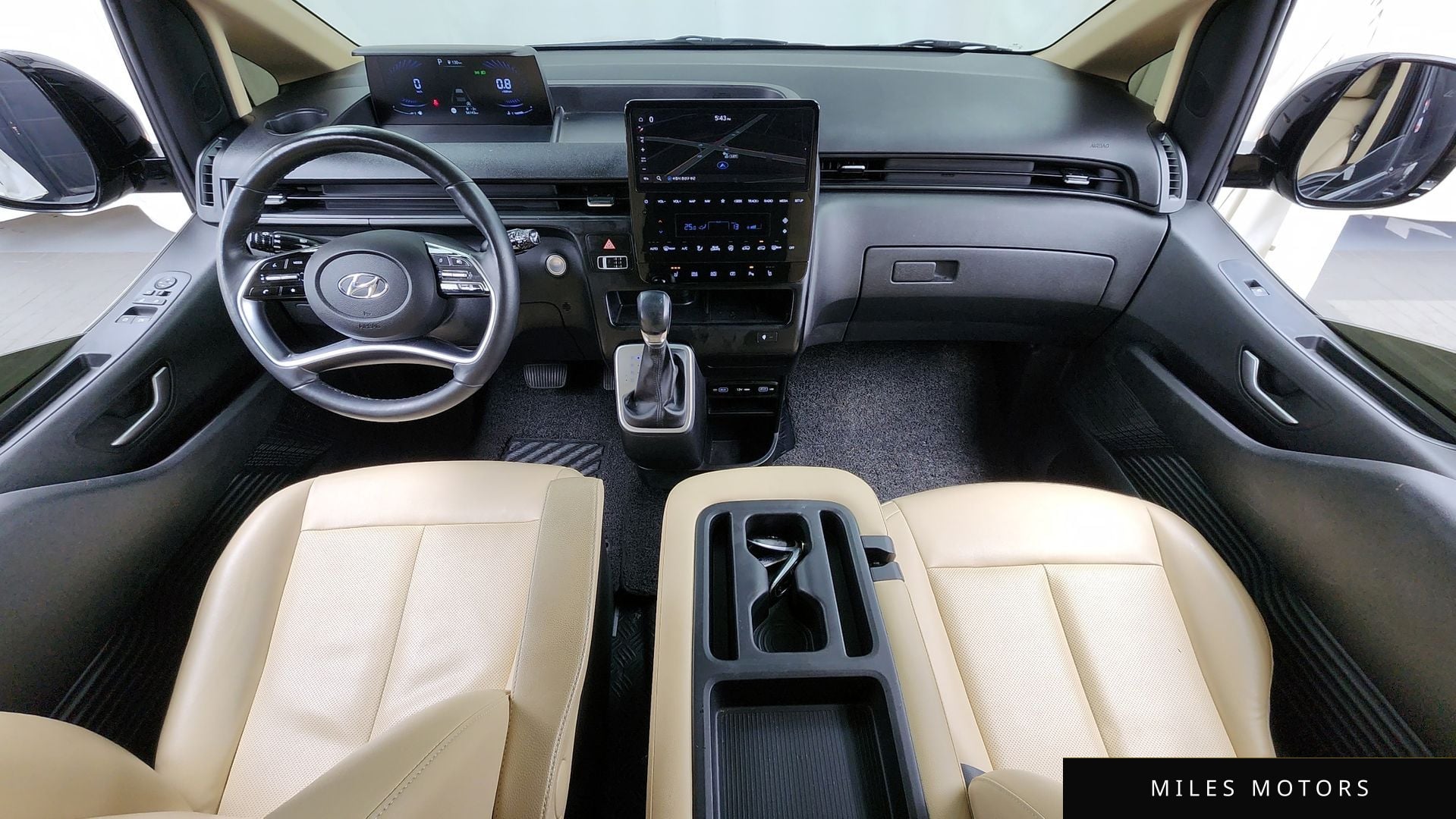 Hyundai Staria 2022 — миниатюра 7