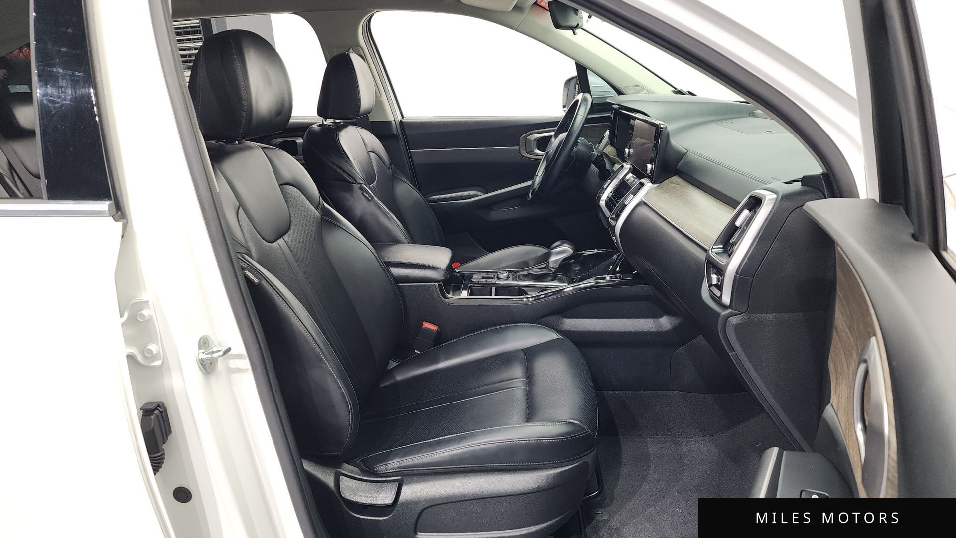 Kia Sorento 2022 — миниатюра 11