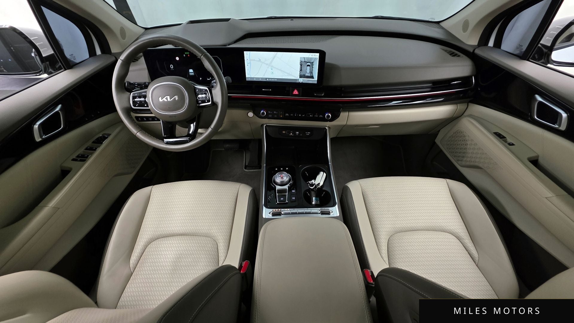Kia Canival 2025 — миниатюра 7