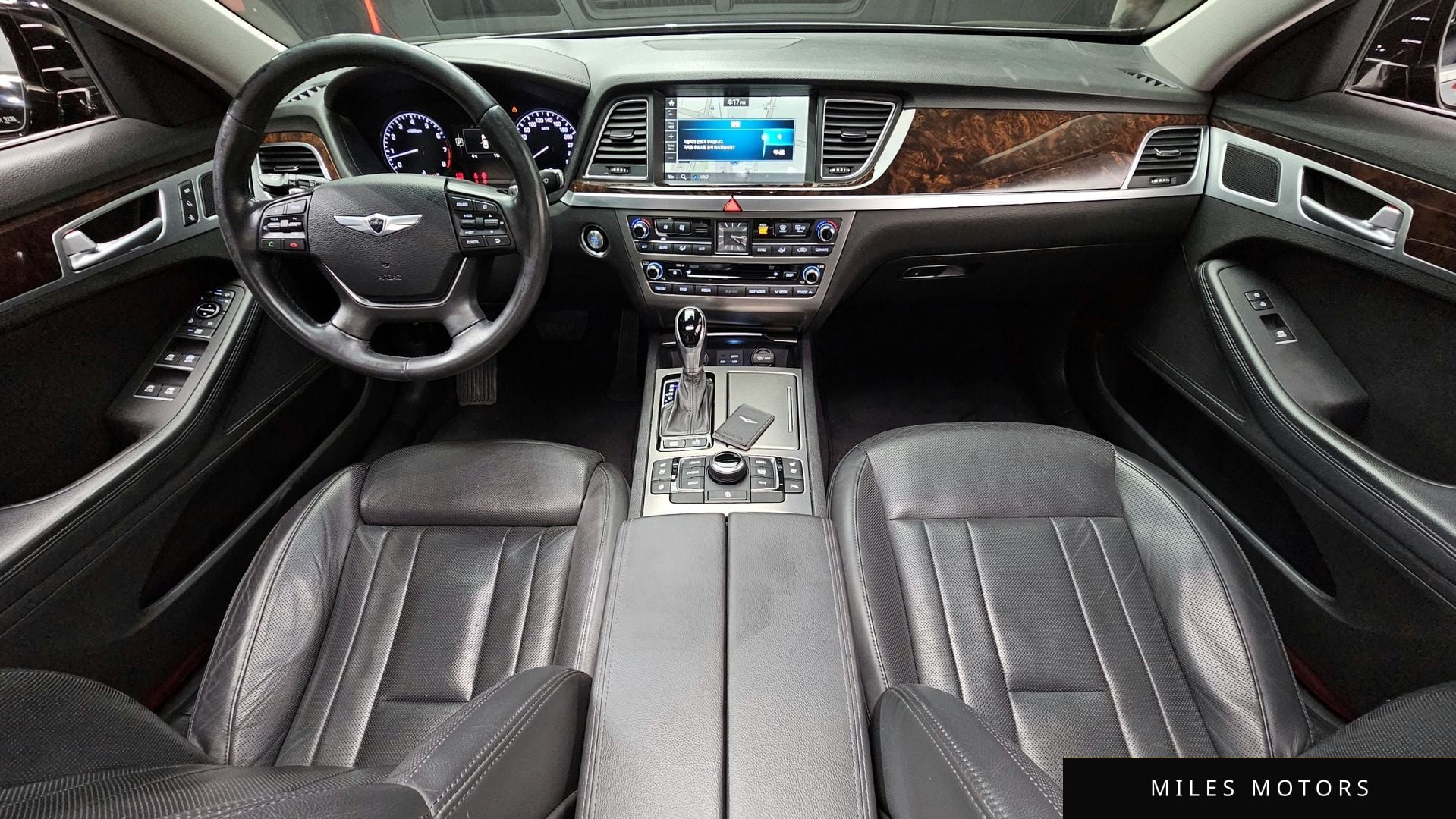 Hyundai Genesis 2016 — миниатюра 7