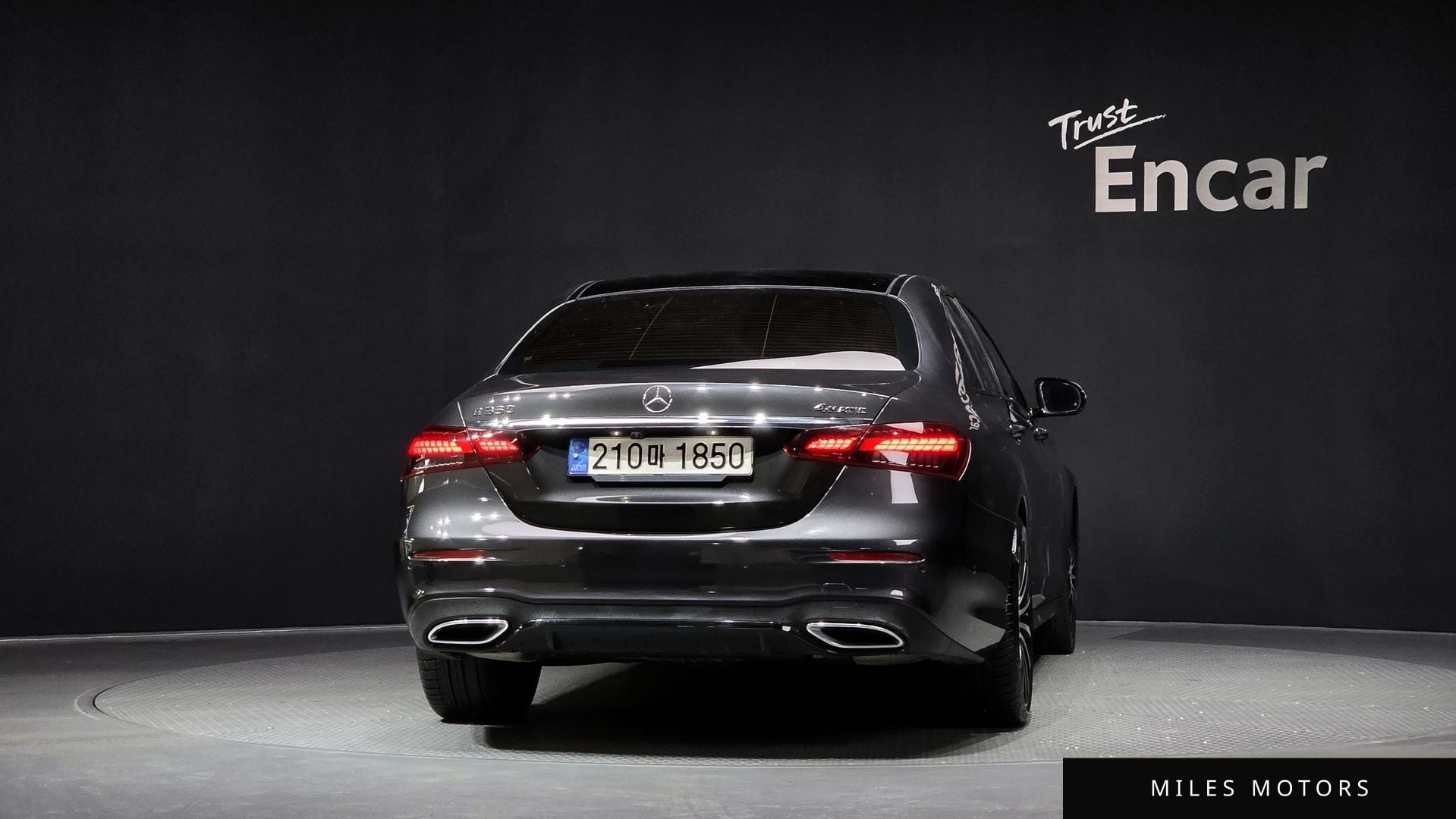 Mercedes-Benz E-Class W213 2023 — миниатюра 4