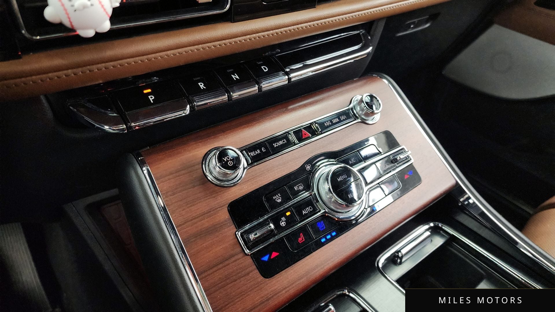 Lincoln Aviator 2021 — миниатюра 9