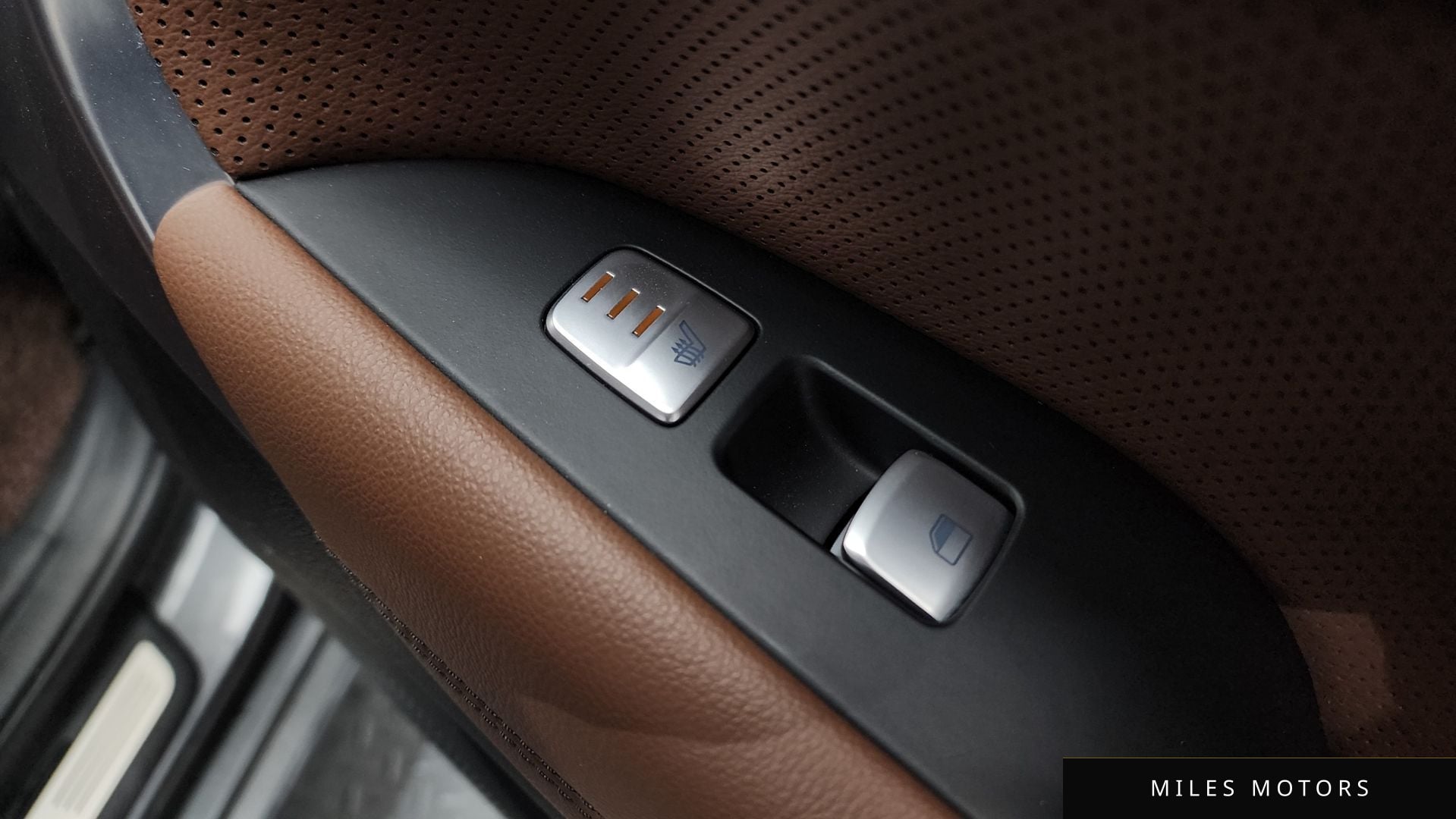 Genesis G70 2018 — миниатюра 19