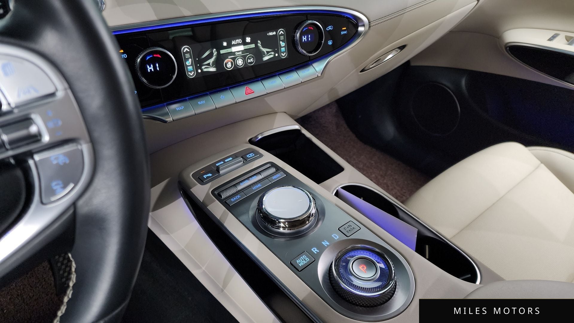 Genesis GV70 2023 — миниатюра 9