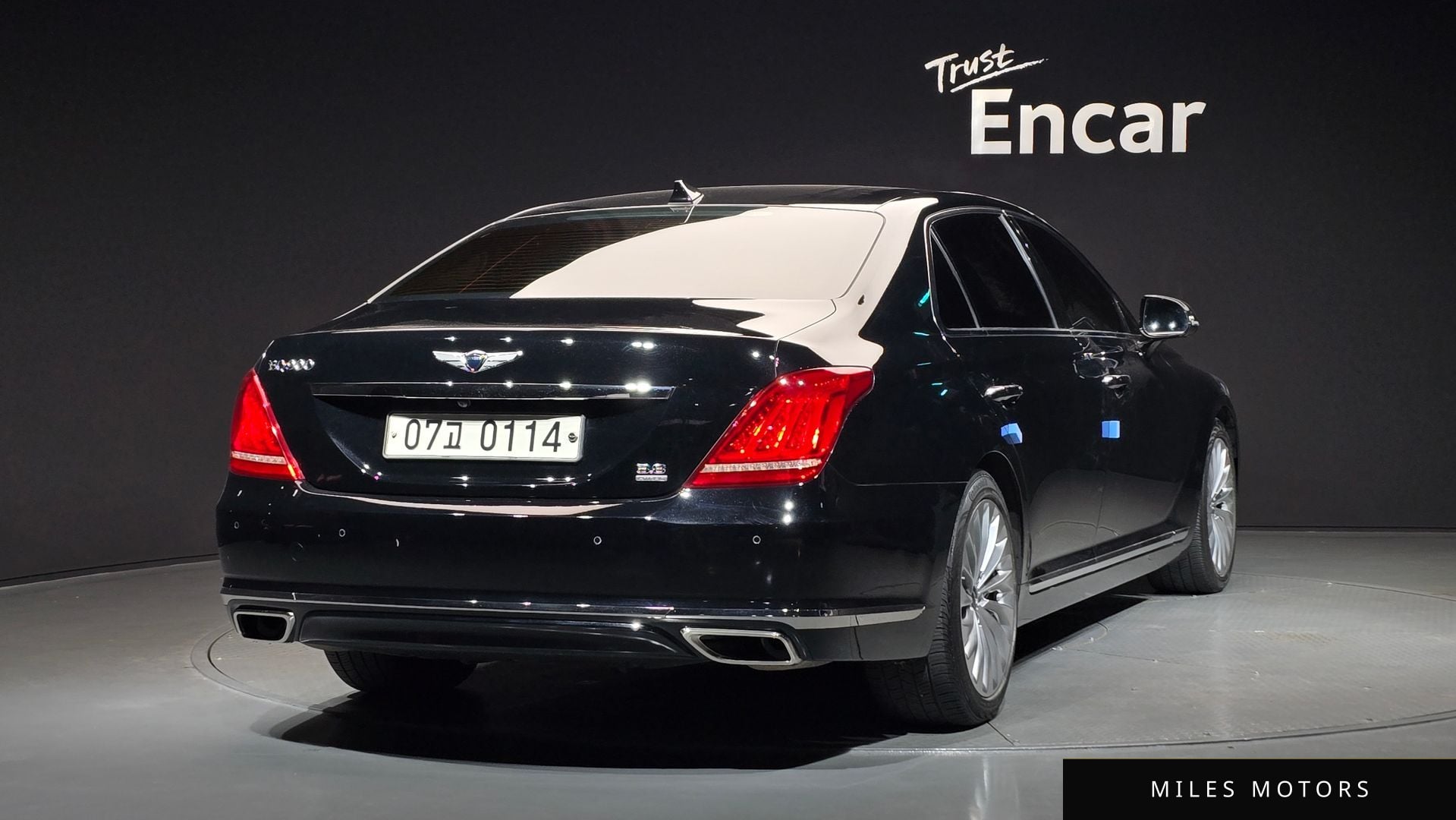 Genesis EQ900 2017 — миниатюра 2