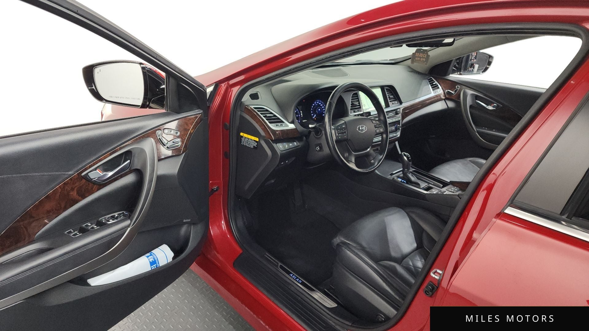 Hyundai Aslan 2015 — миниатюра 10