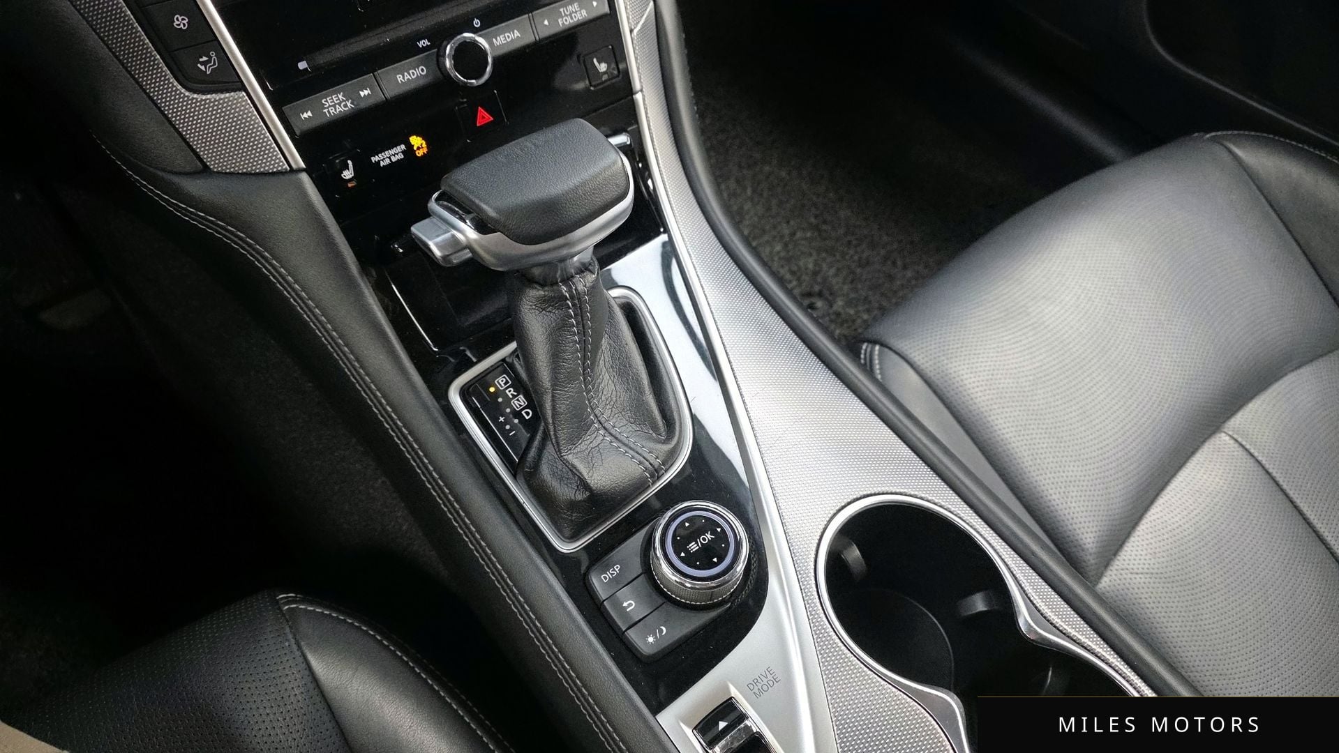 Infiniti Q50 2016 — миниатюра 9
