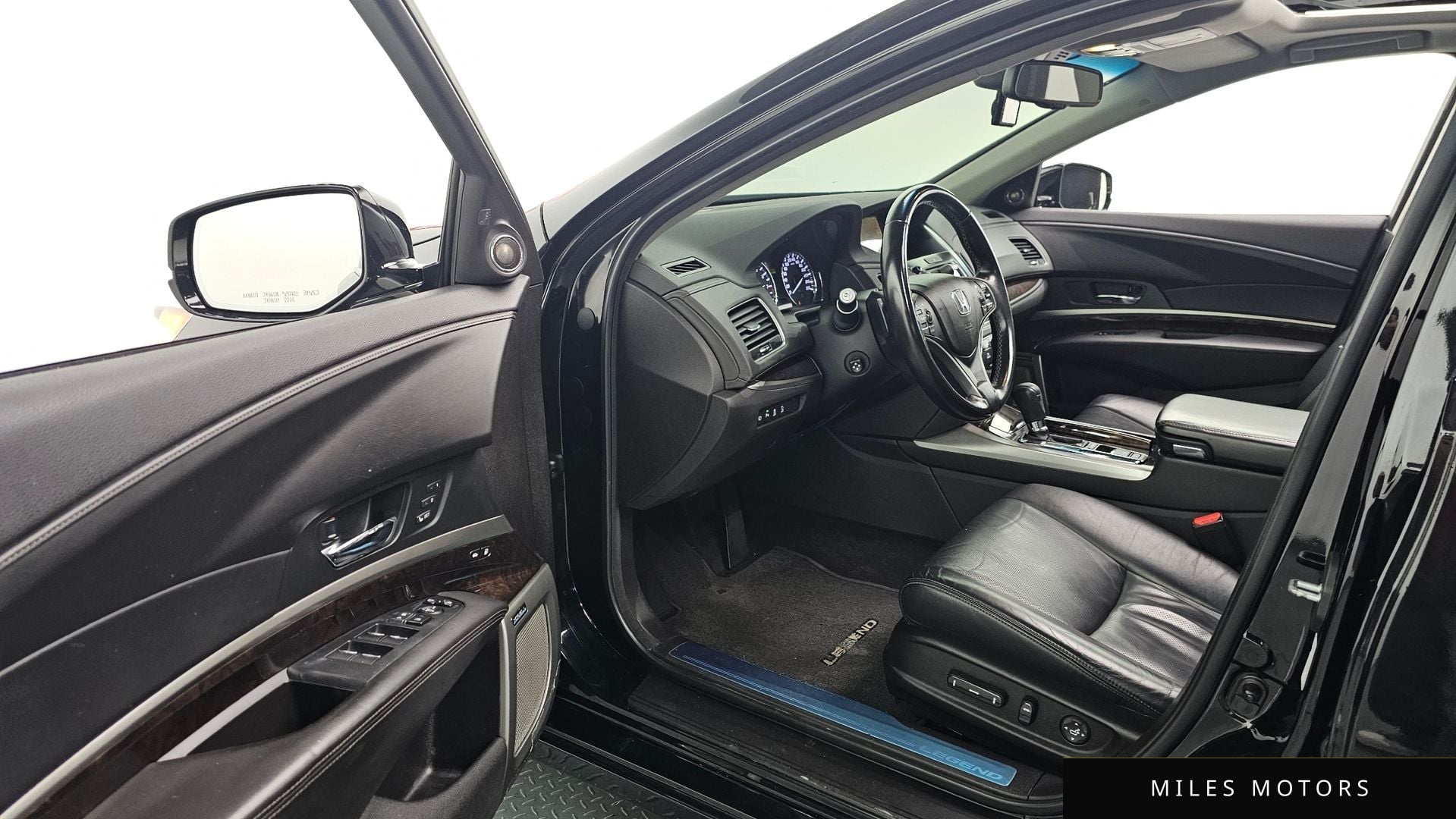 Honda 레전드 2016 — миниатюра 11