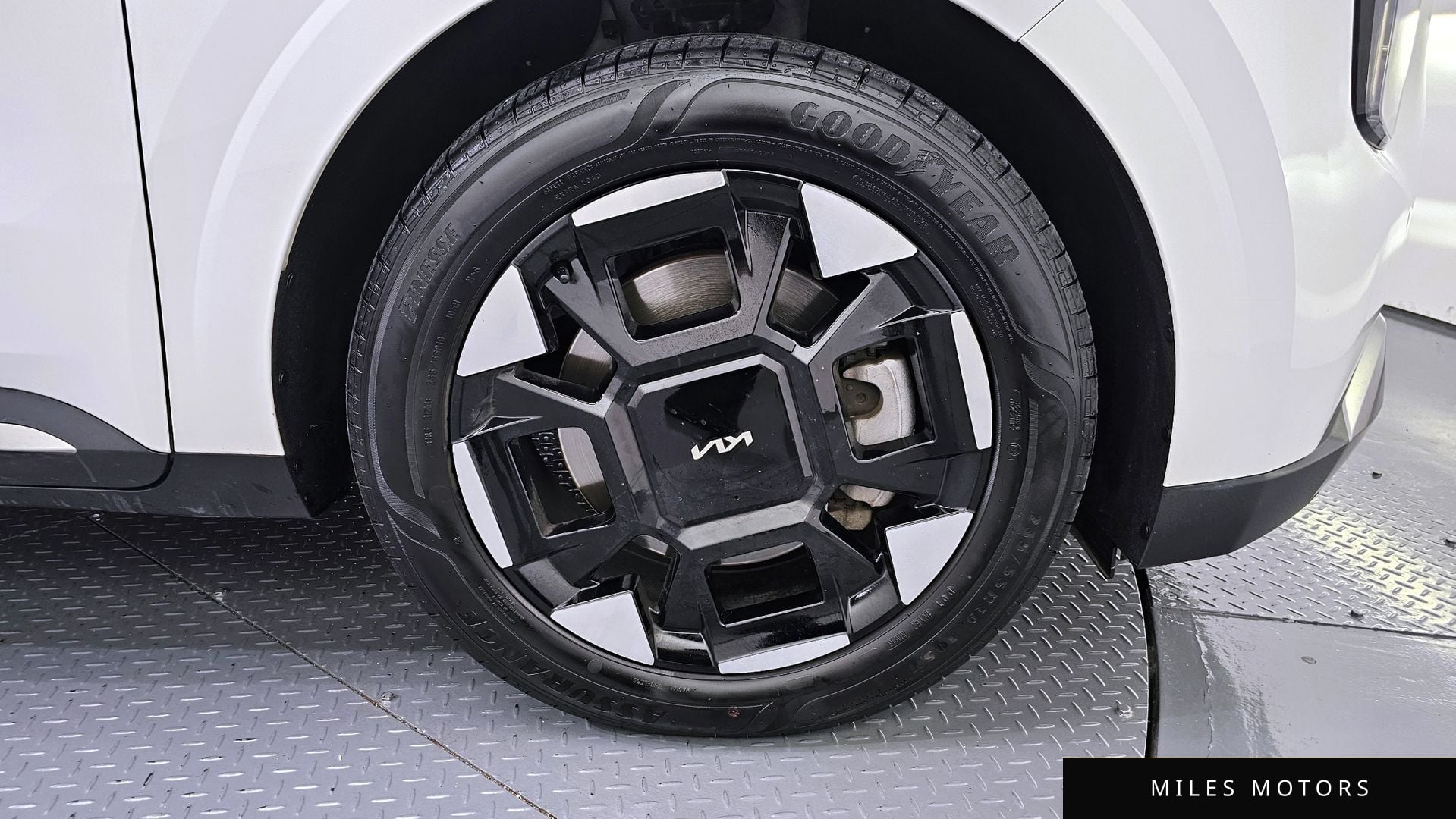 Kia Canival 2024 — миниатюра 5