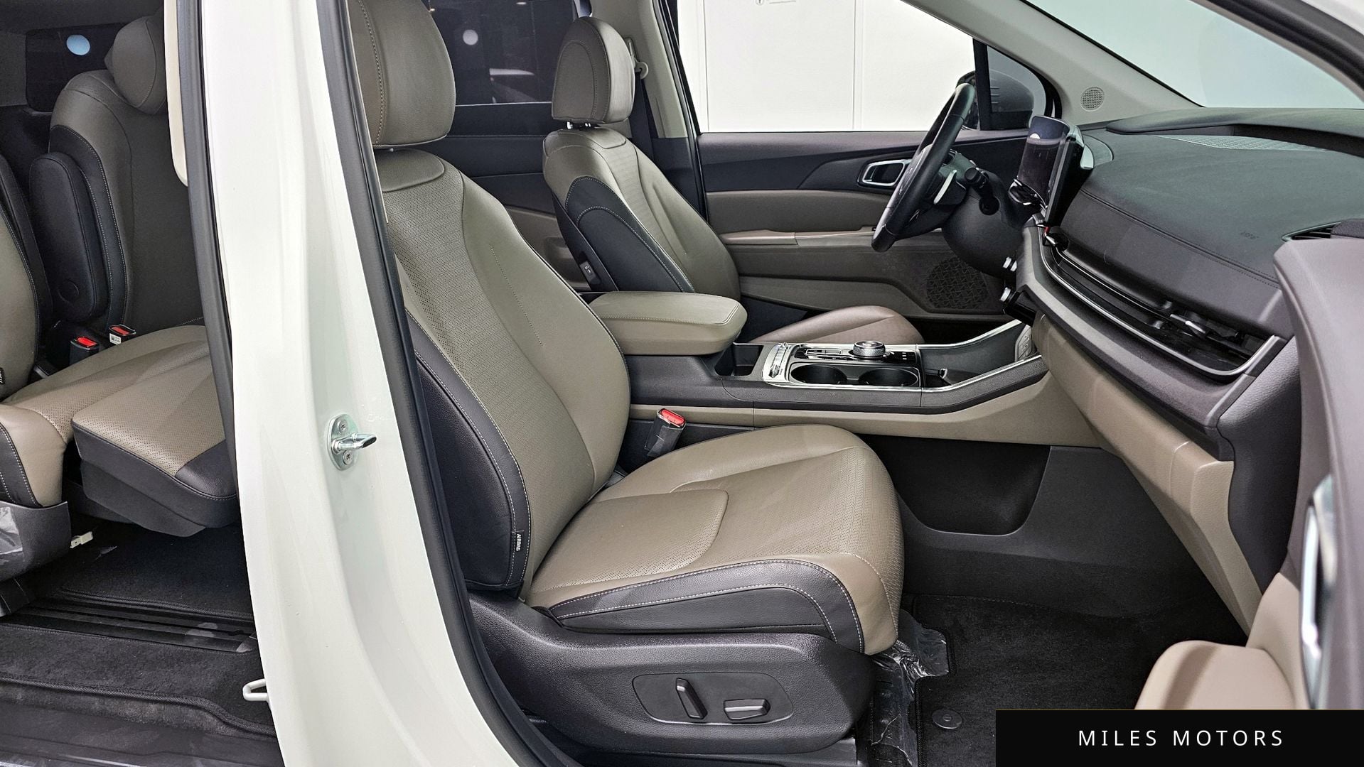 Kia Canival 2024 — миниатюра 10