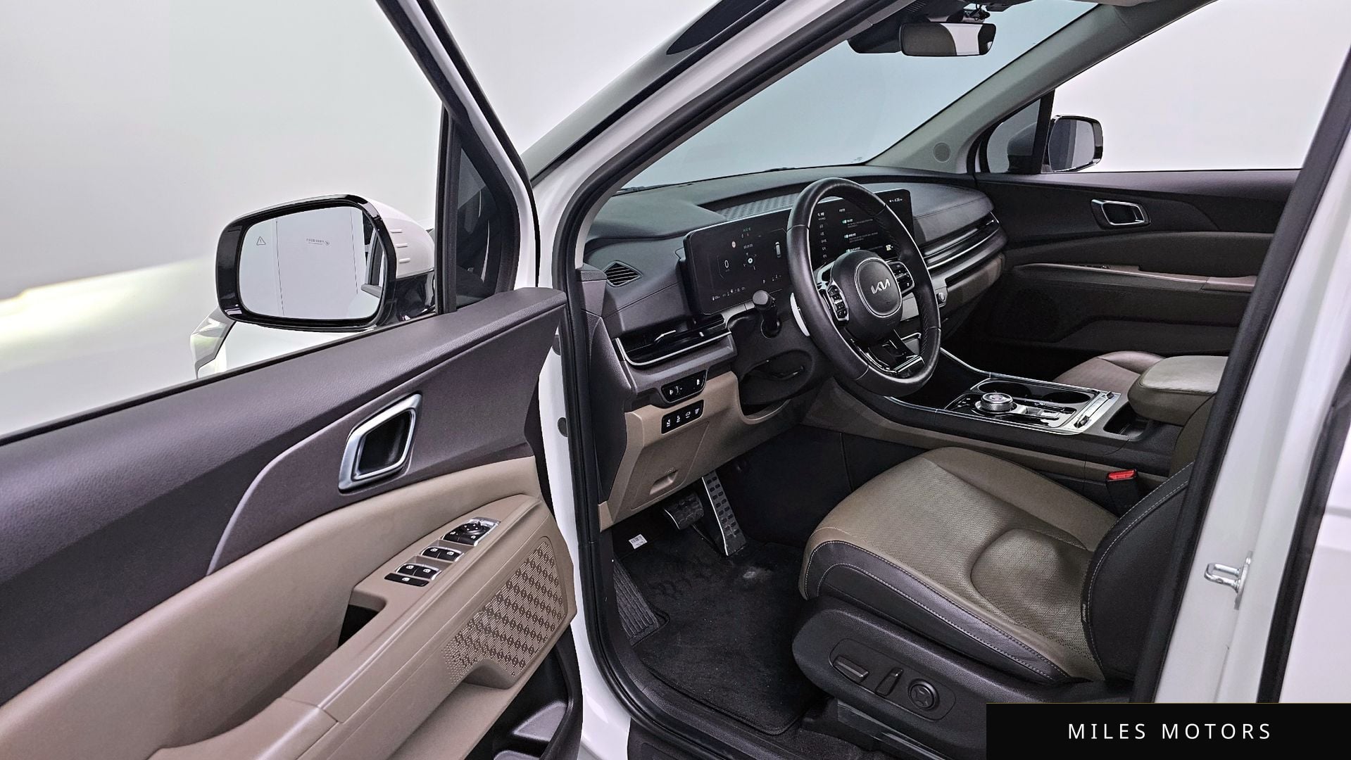 Kia Canival 2024 — миниатюра 11