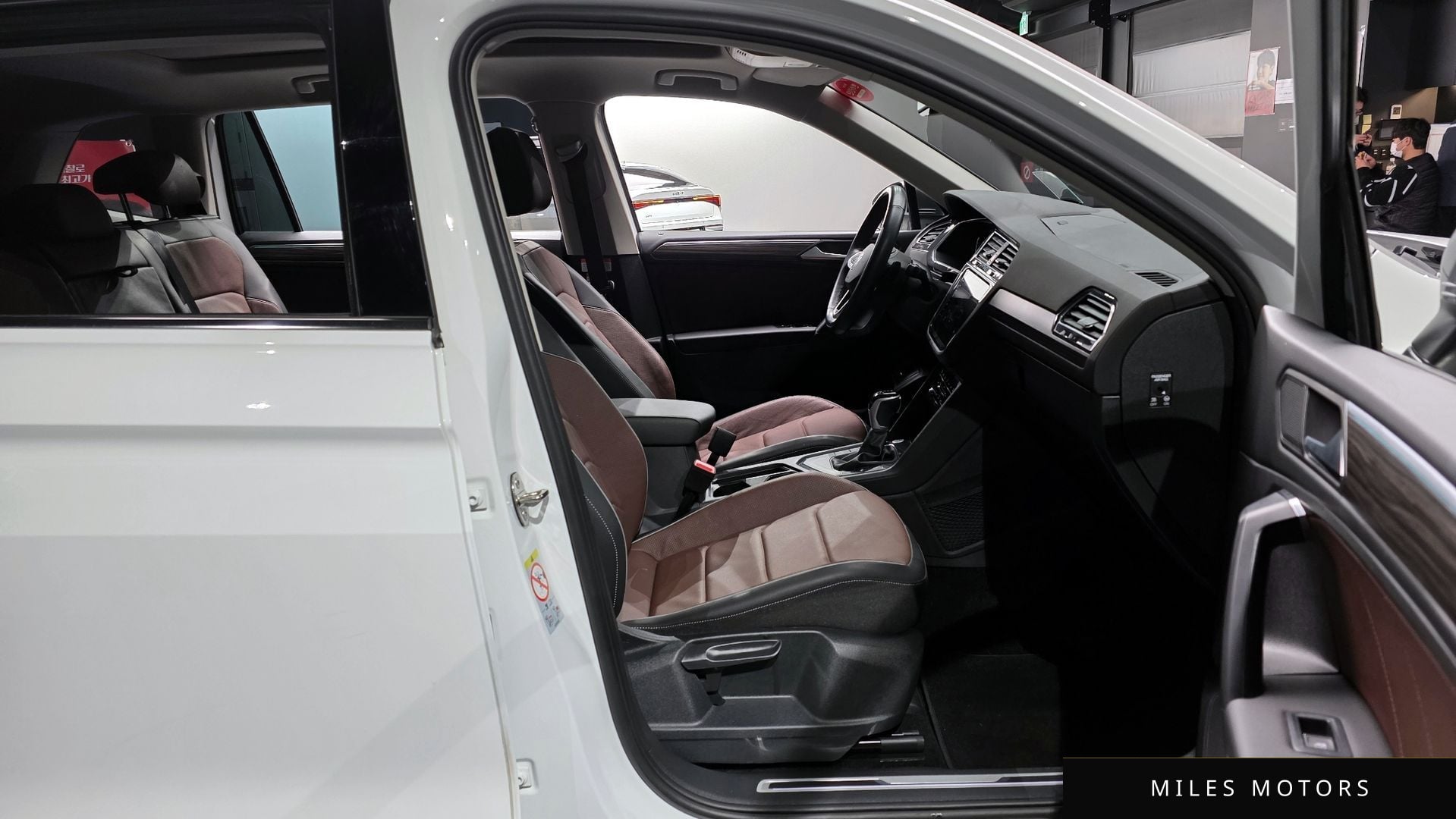 Volkswagen 티구안 올스페이스 2023 — миниатюра 10