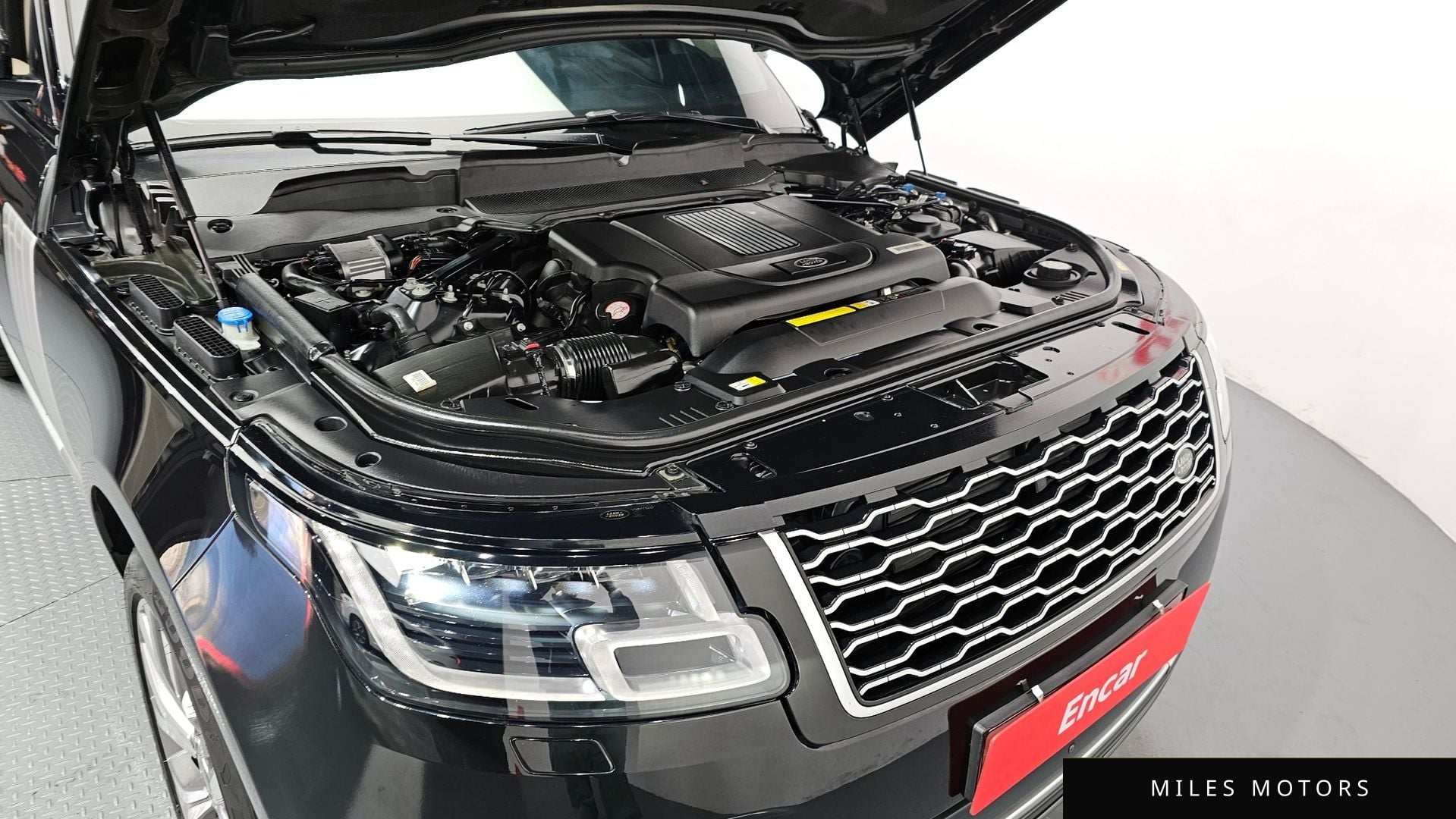 Land Rover Range Rover 2019 — миниатюра 6