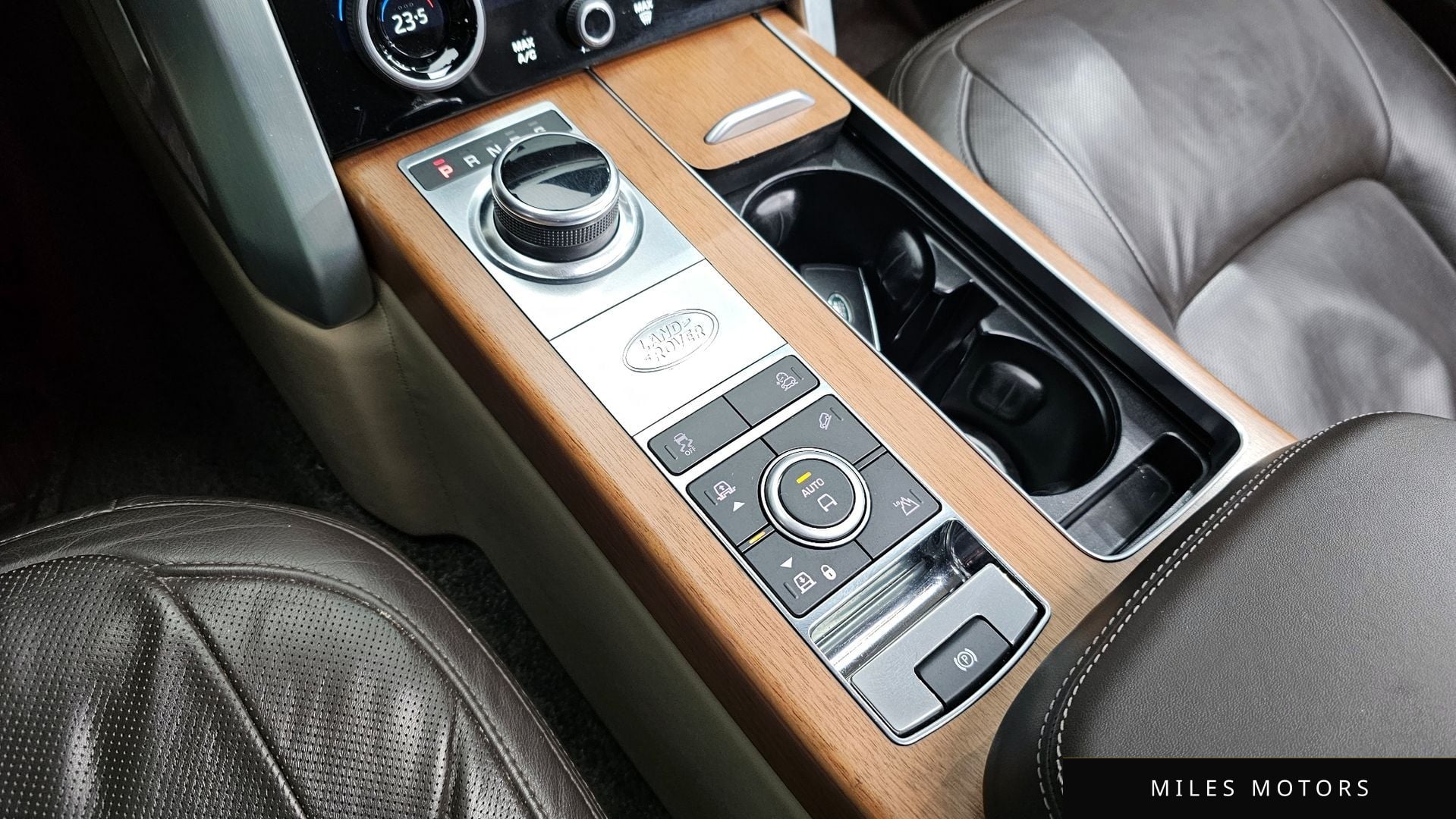 Land Rover Range Rover 2019 — миниатюра 9