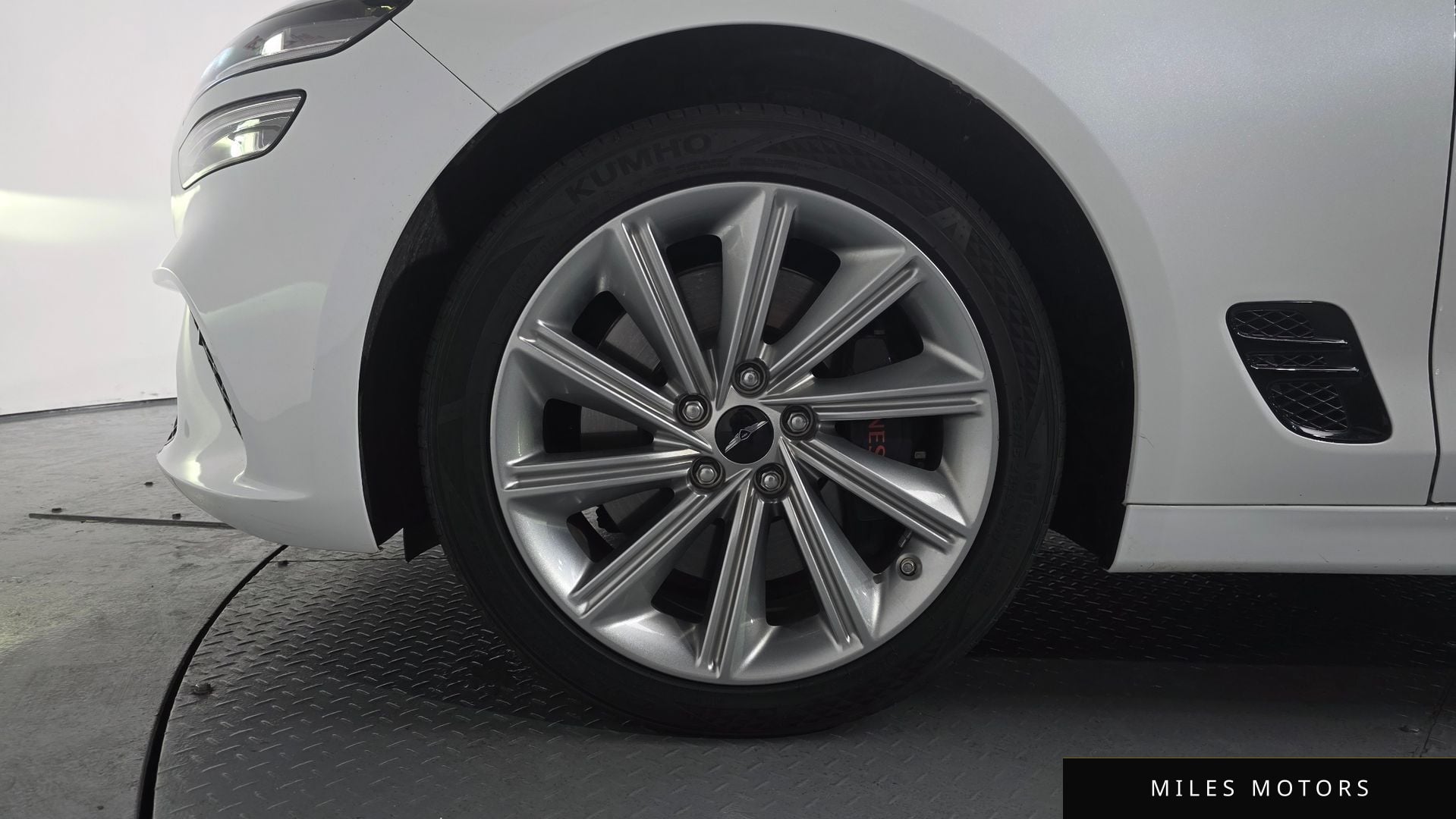 Genesis G70 2024 — миниатюра 5