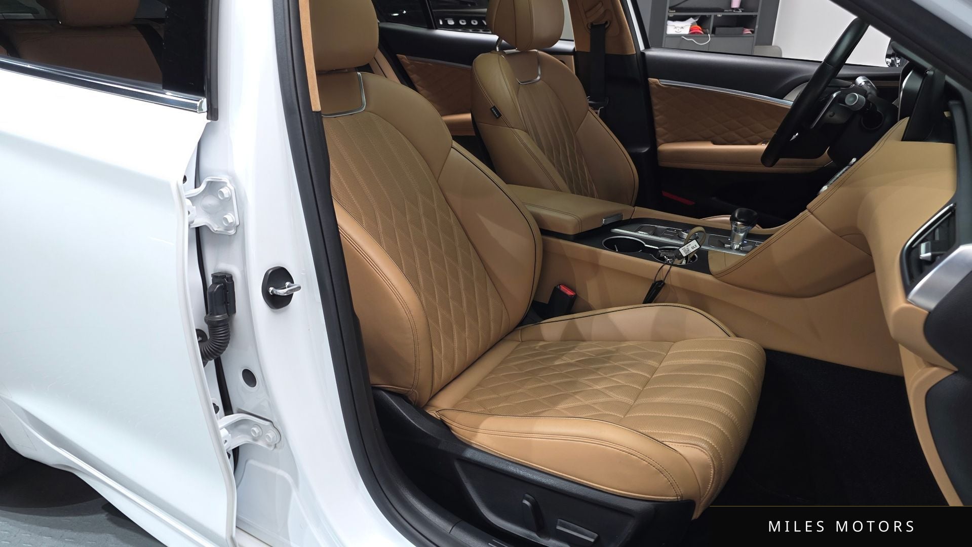 Genesis G70 2024 — миниатюра 10