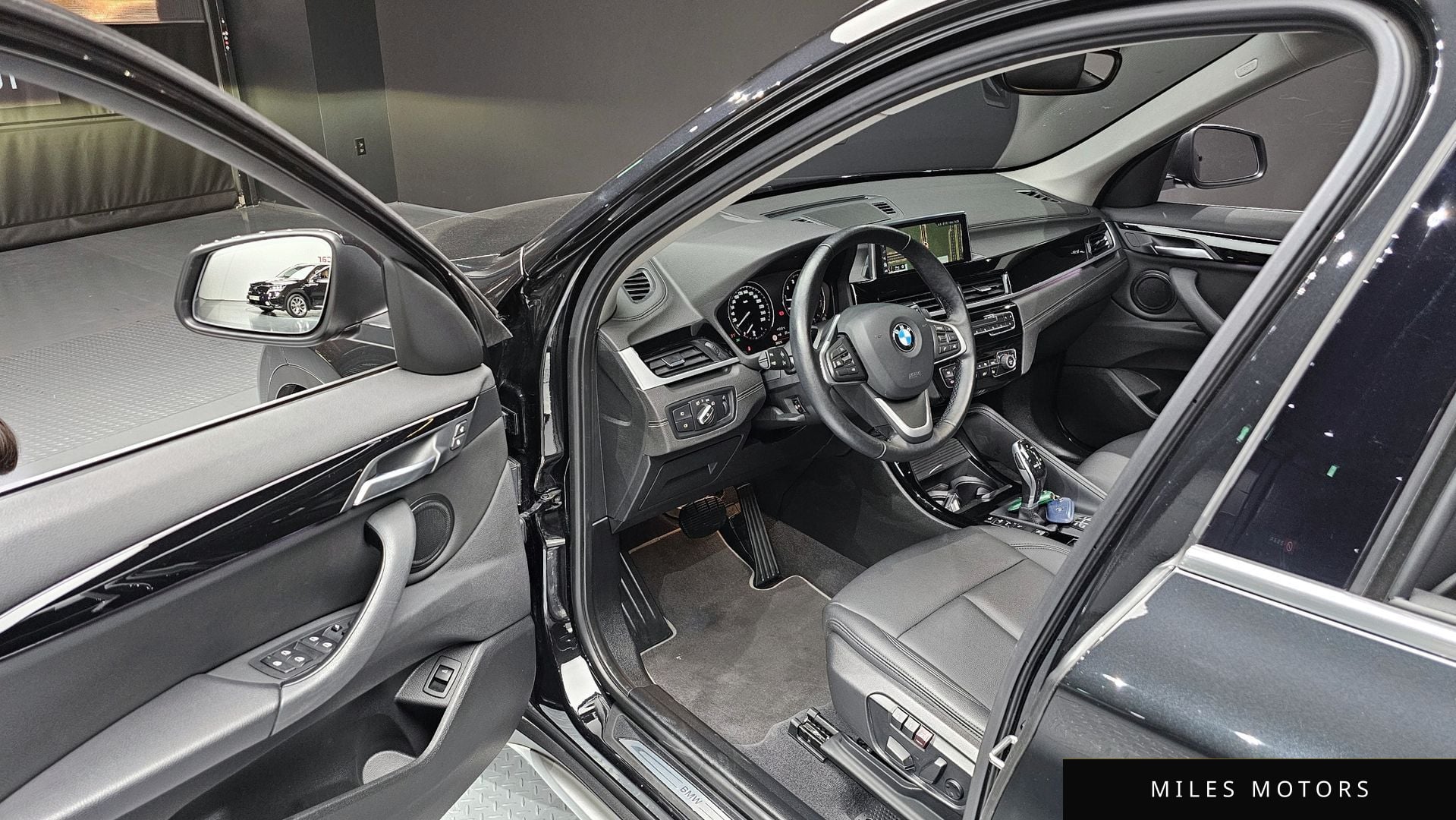 BMW X1 (F48) 2022 — миниатюра 11