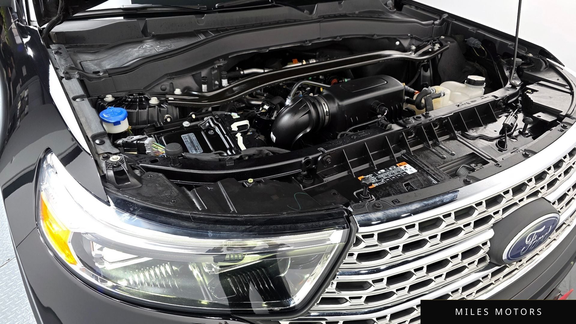 Ford Explorer 2021 — миниатюра 6