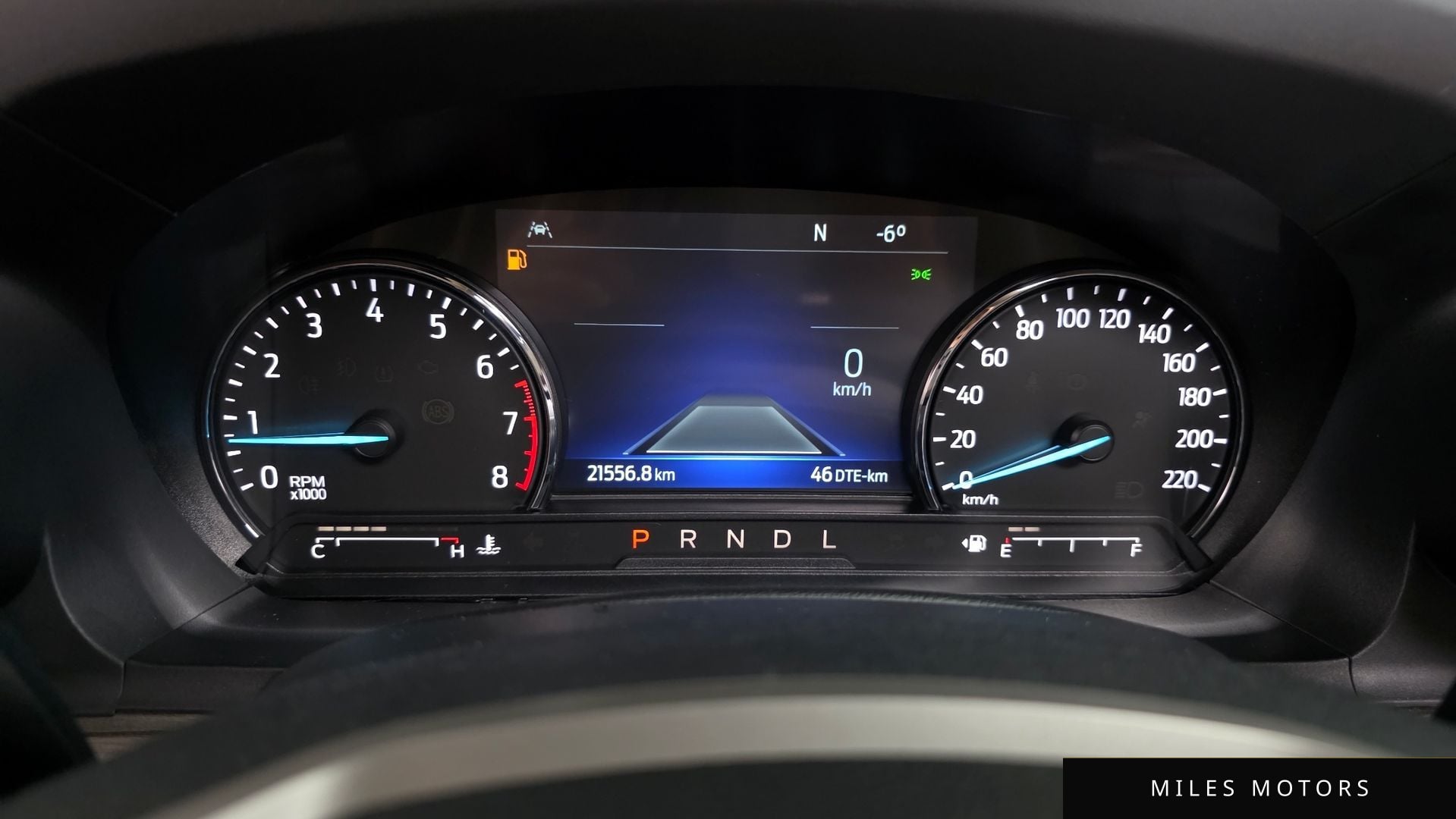 Ford Explorer 2021 — миниатюра 8