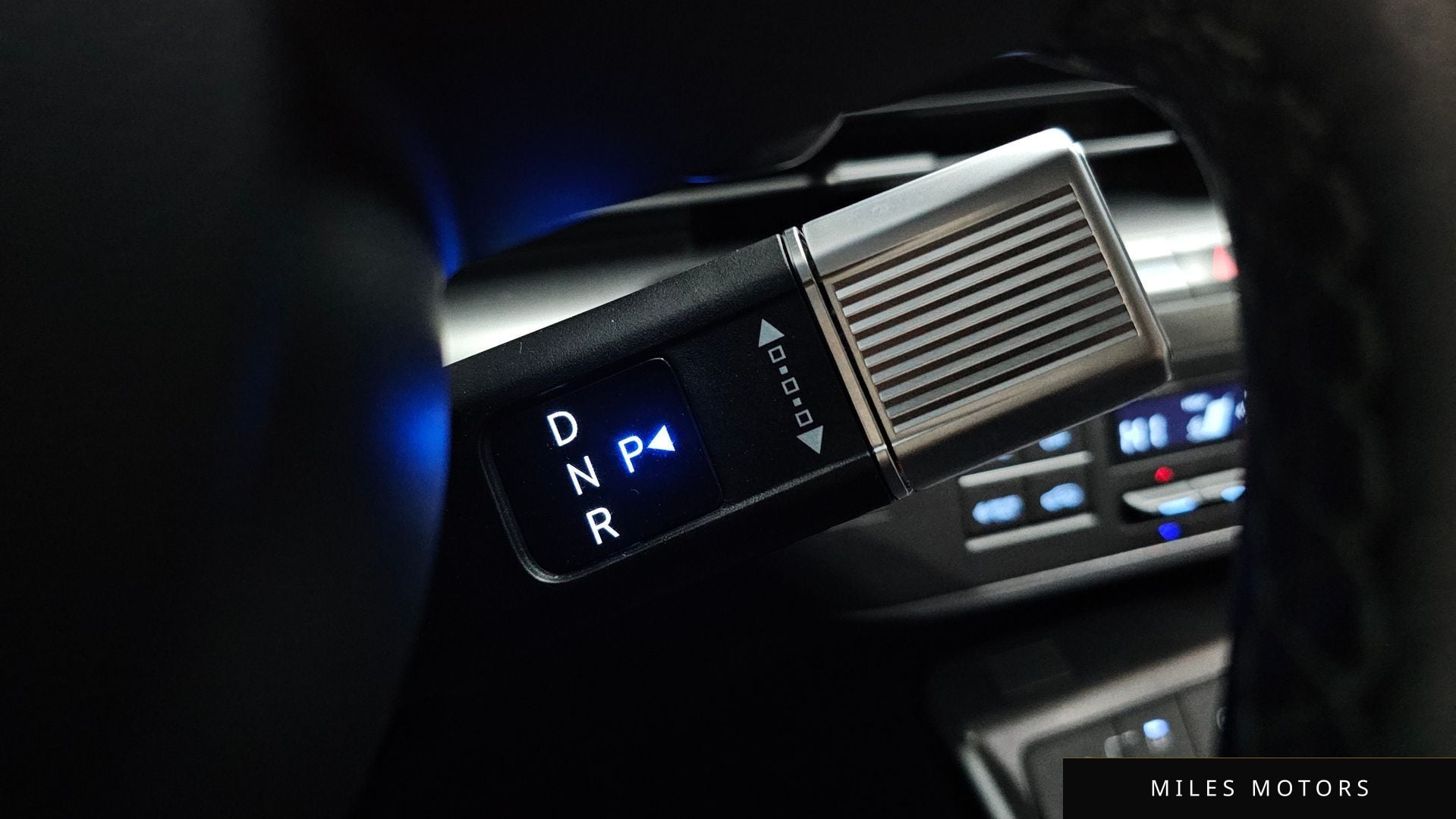 Hyundai Kona 2023 — миниатюра 8