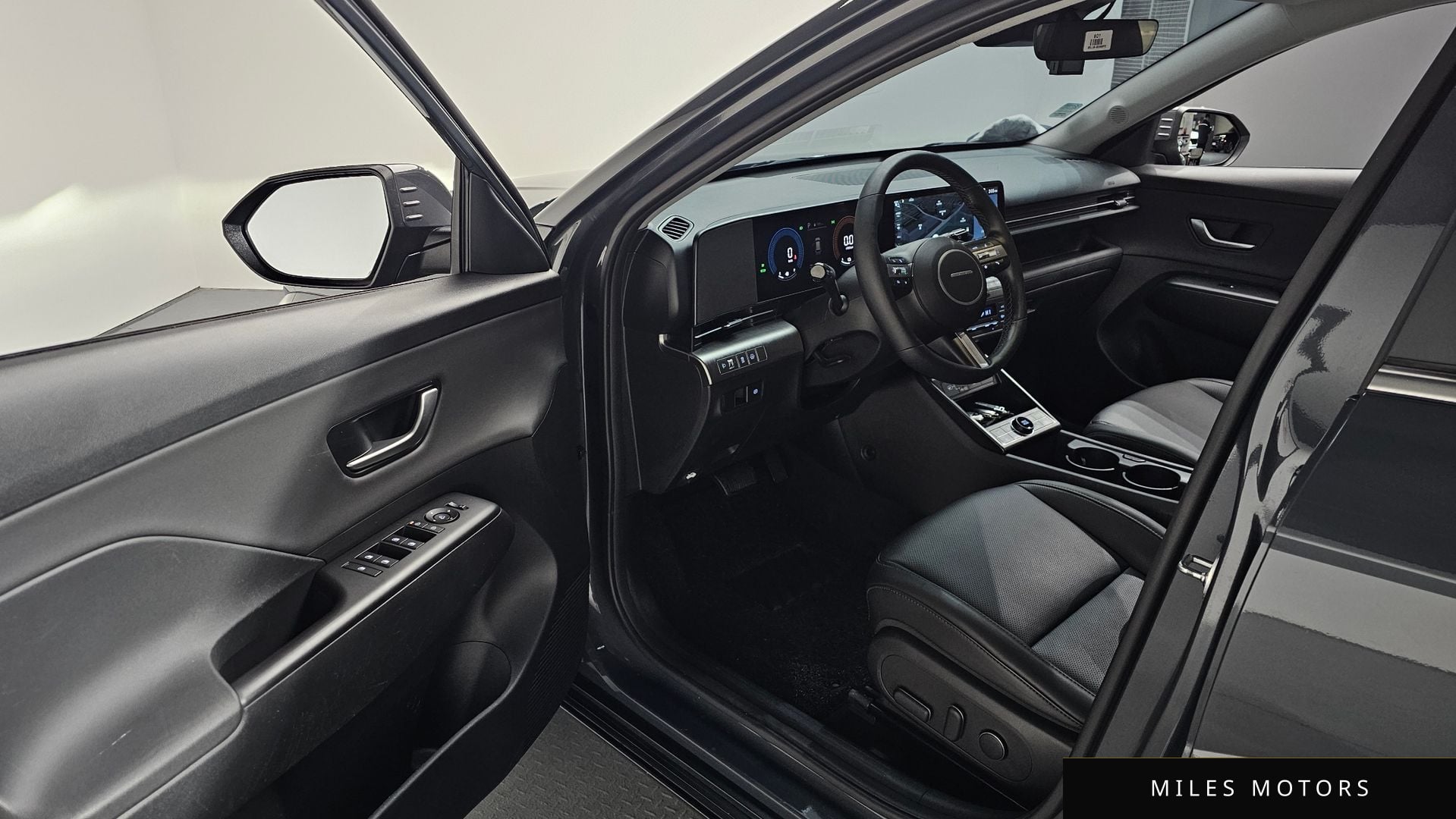 Hyundai Kona 2023 — миниатюра 11
