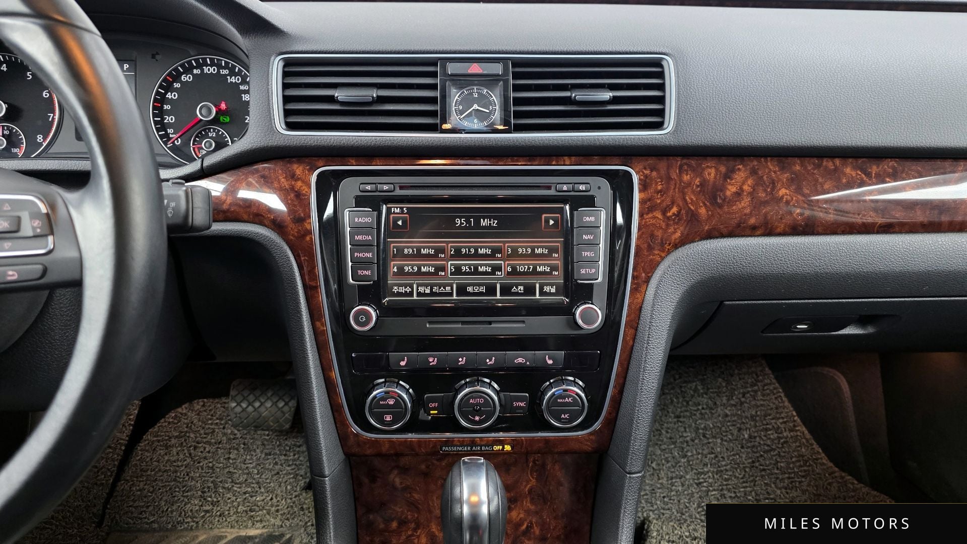 Volkswagen Passat 2013 — миниатюра 14