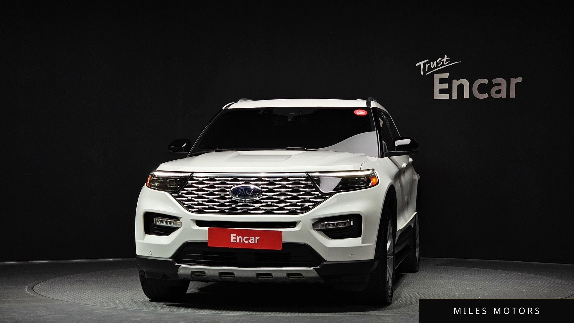 Ford Explorer 2021 — миниатюра 3
