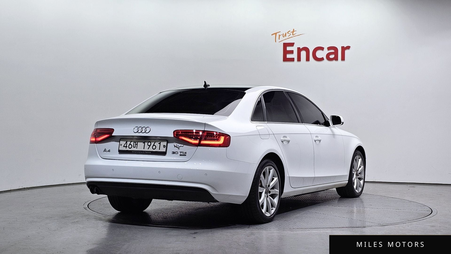 Audi A4 2015 — миниатюра 2