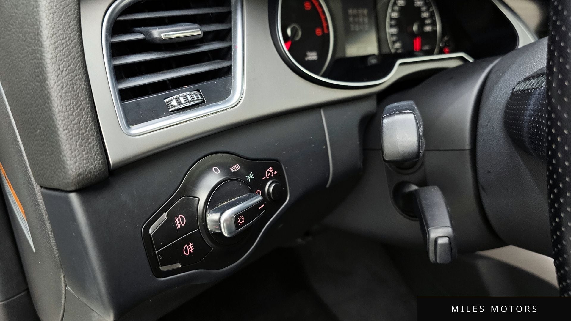 Audi A4 2015 — миниатюра 17