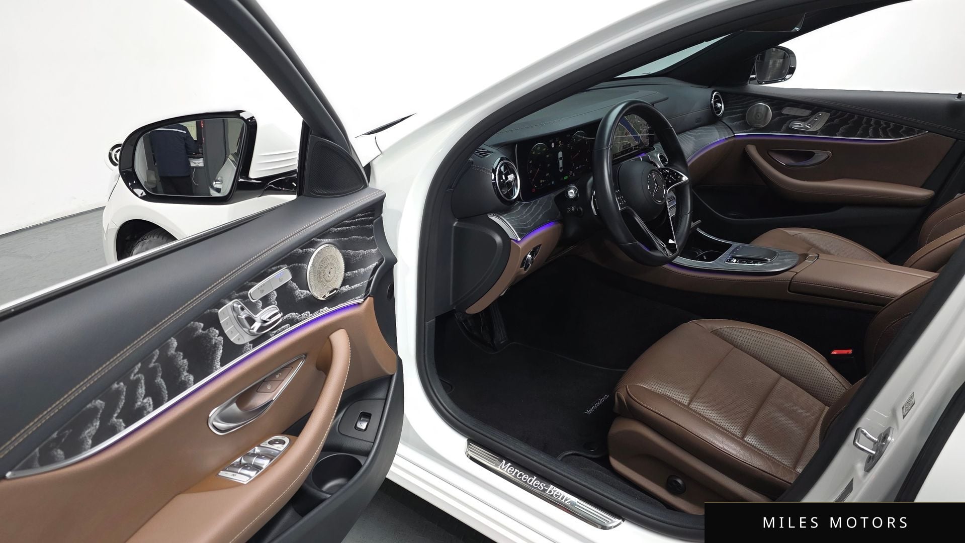 Mercedes-Benz E-Class W213 2022 — миниатюра 11