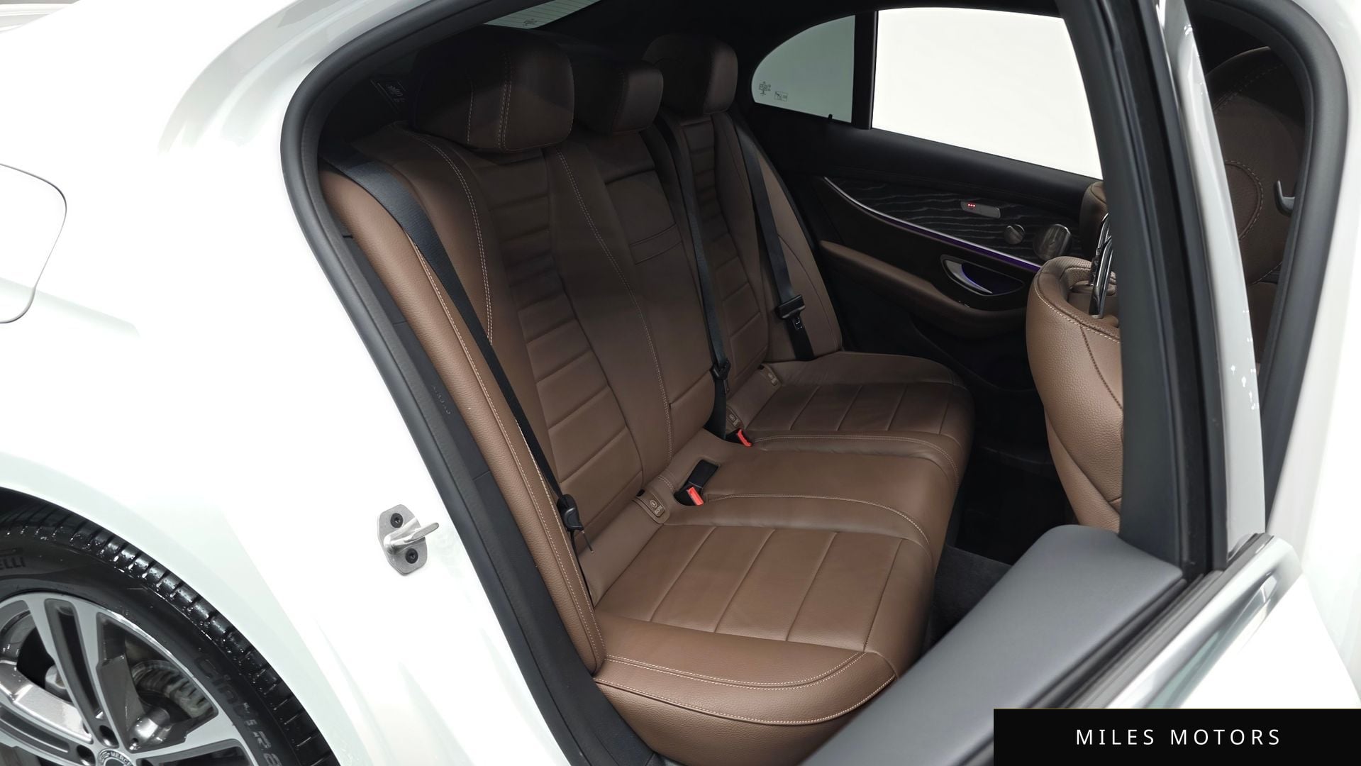 Mercedes-Benz E-Class W213 2022 — миниатюра 12