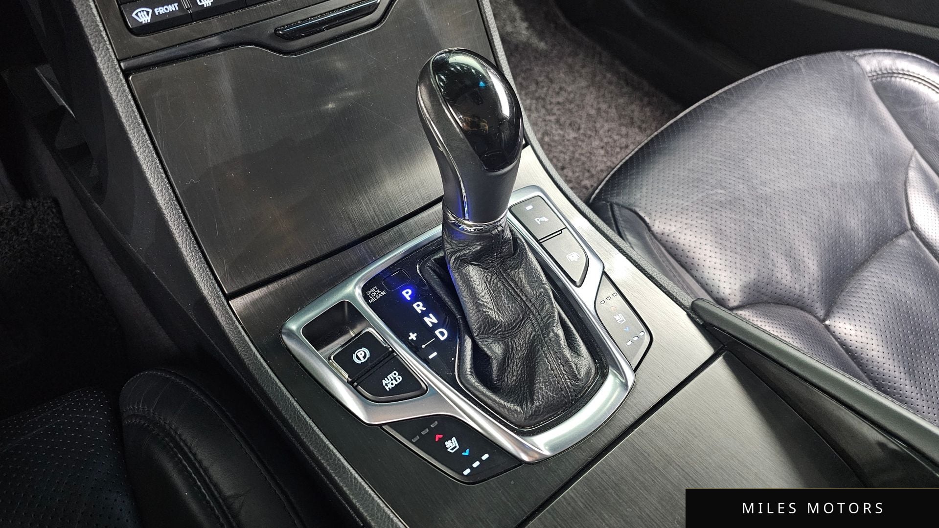 Hyundai Grandeur 2015 — миниатюра 9