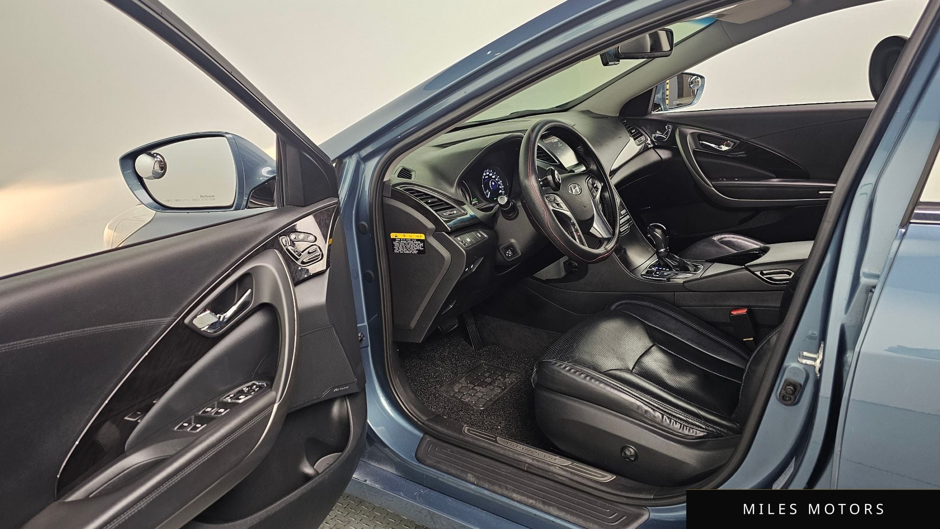 Hyundai Grandeur 2015 — миниатюра 10