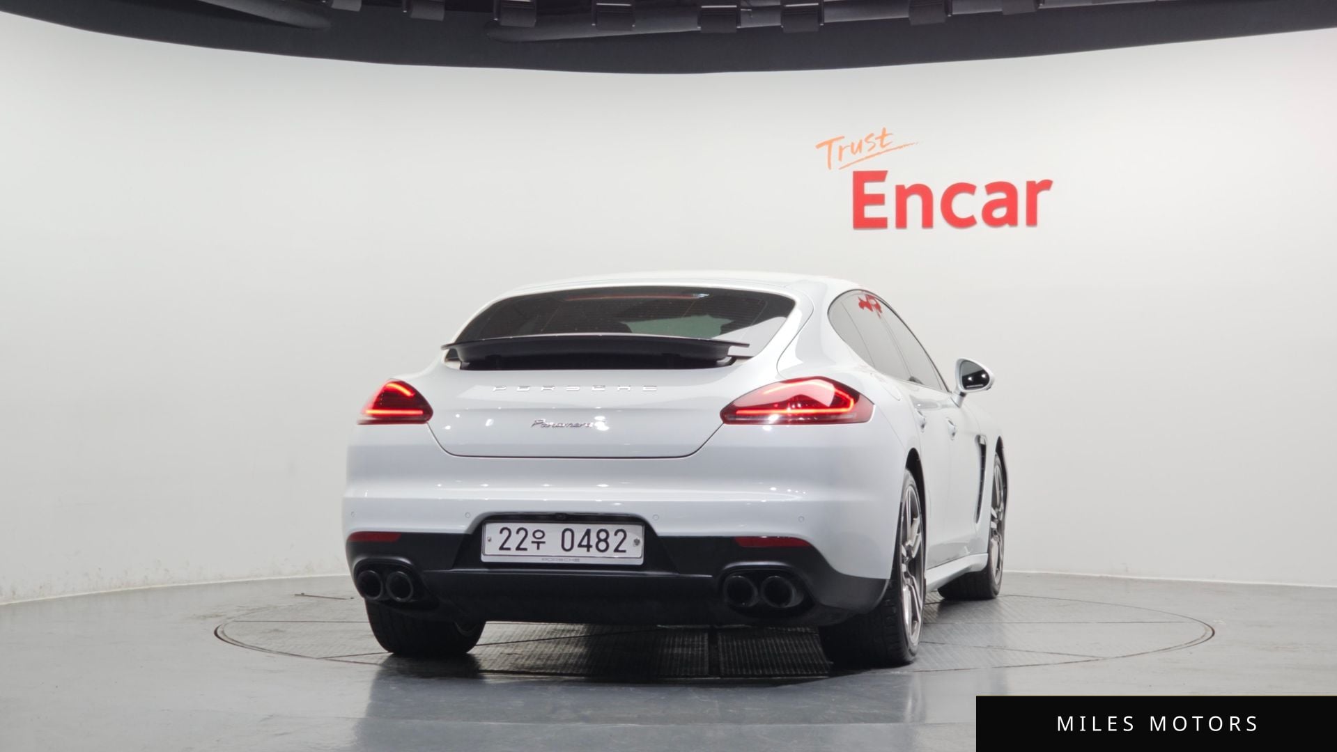 Porsche 파나메라 2016 — миниатюра 4