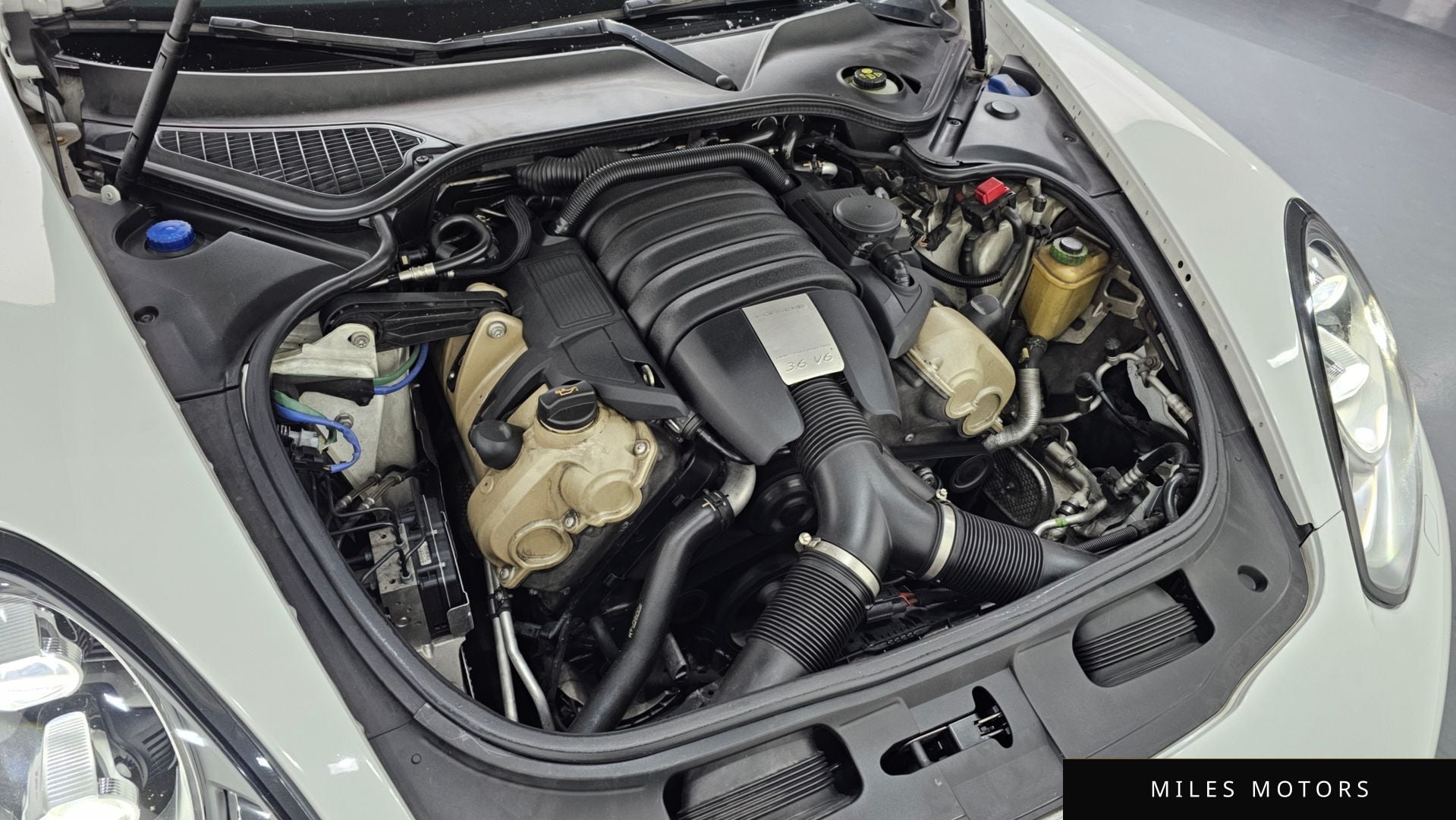 Porsche 파나메라 2016 — миниатюра 6