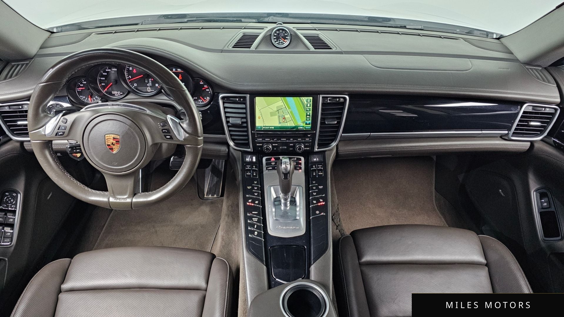 Porsche 파나메라 2016 — миниатюра 7