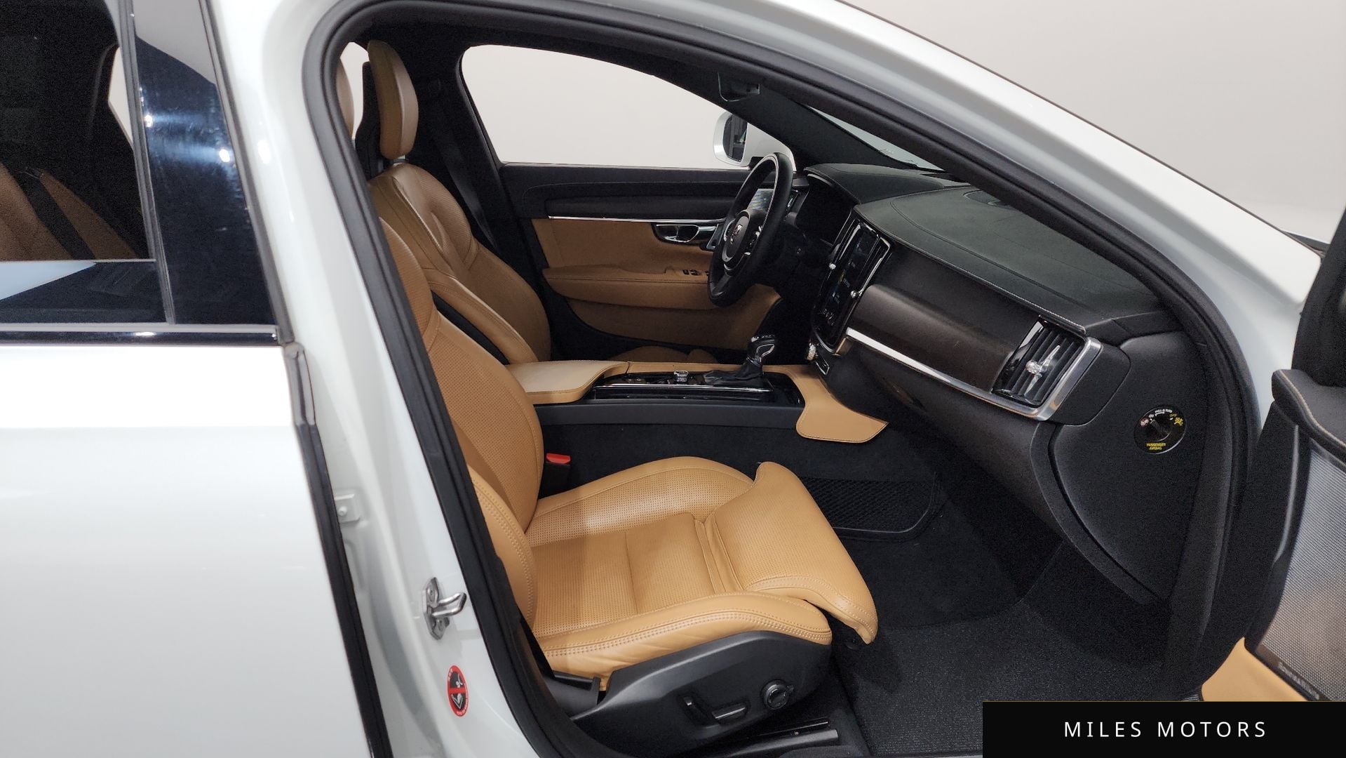 Volvo V90 2018 — миниатюра 11