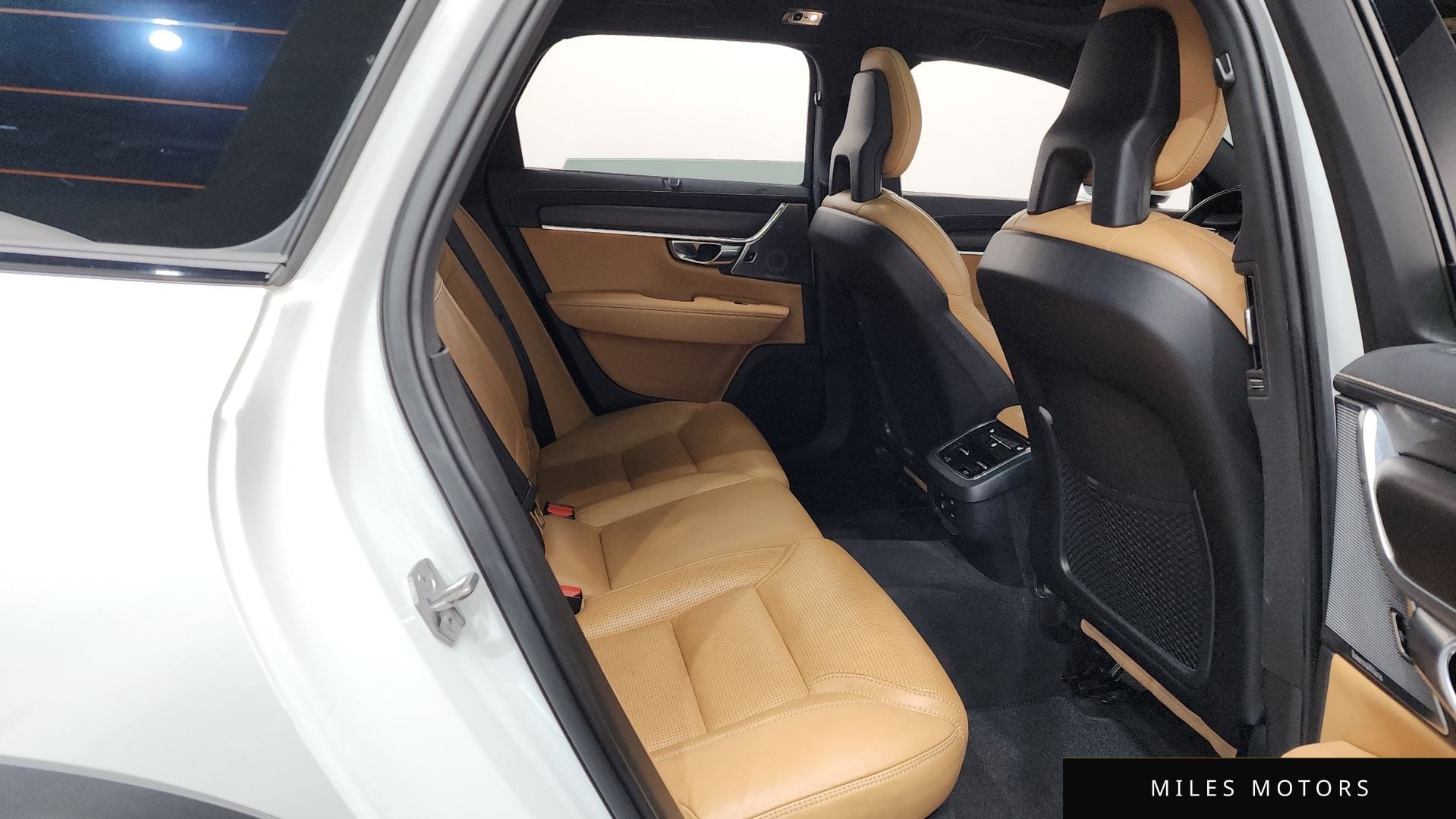Volvo V90 2018 — миниатюра 12