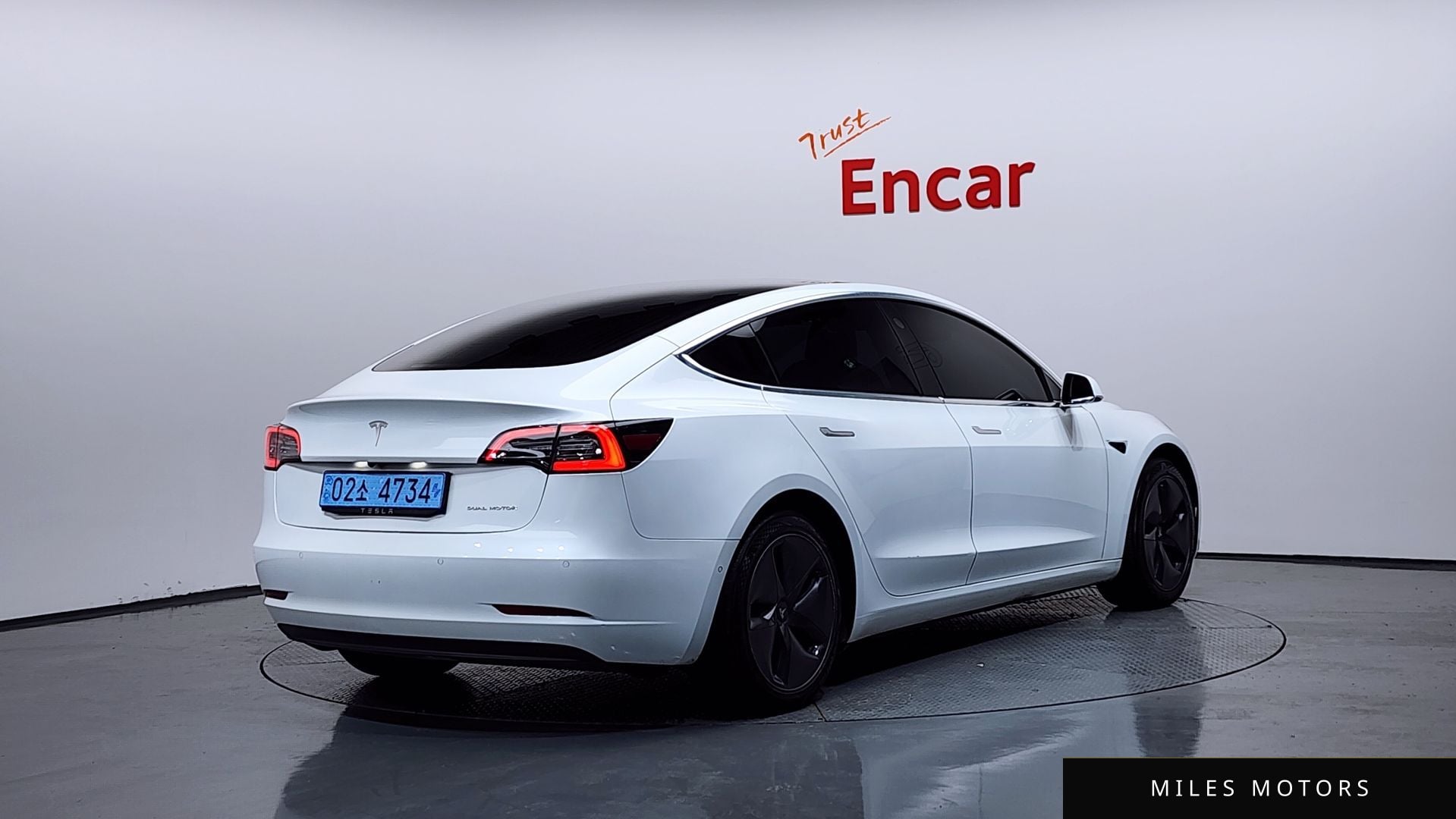 Tesla 모델 3 2020 — миниатюра 2