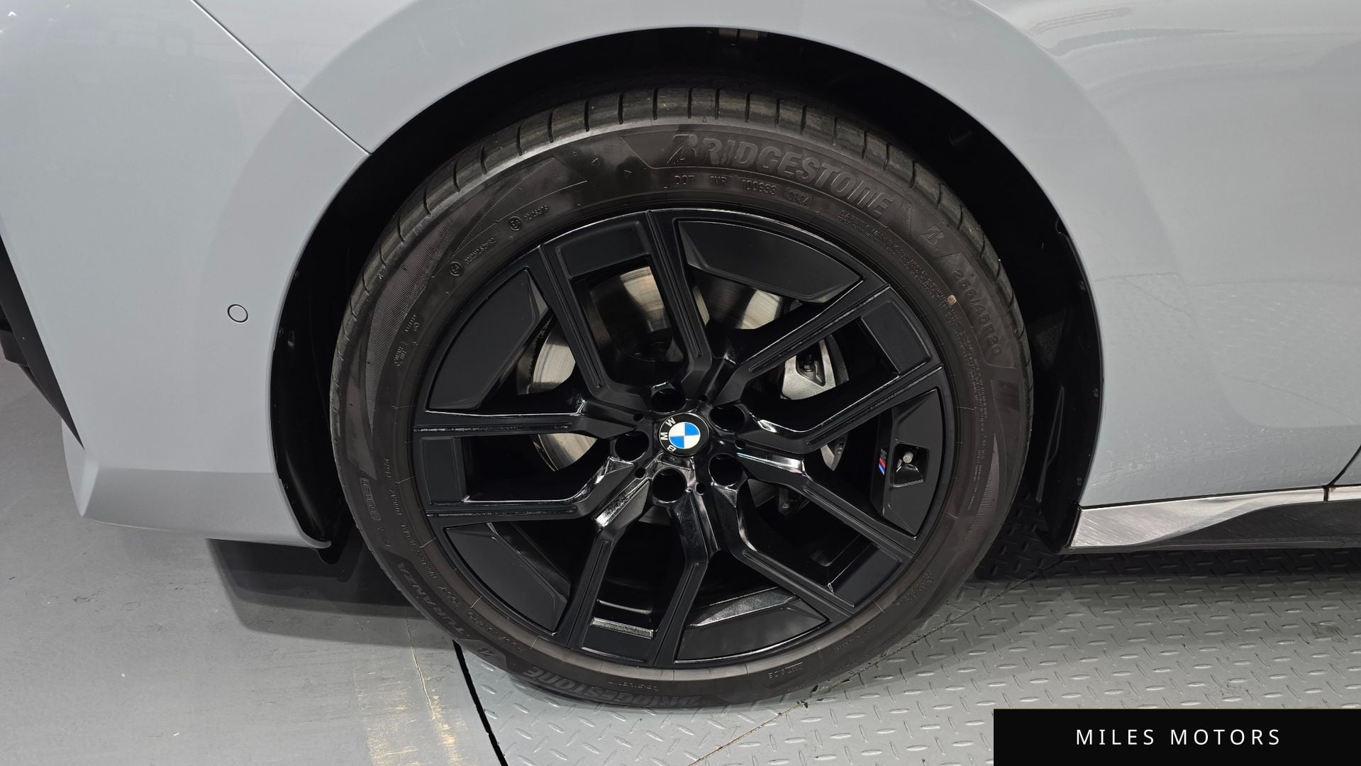 BMW 7 Series (G70) 2025 — миниатюра 5
