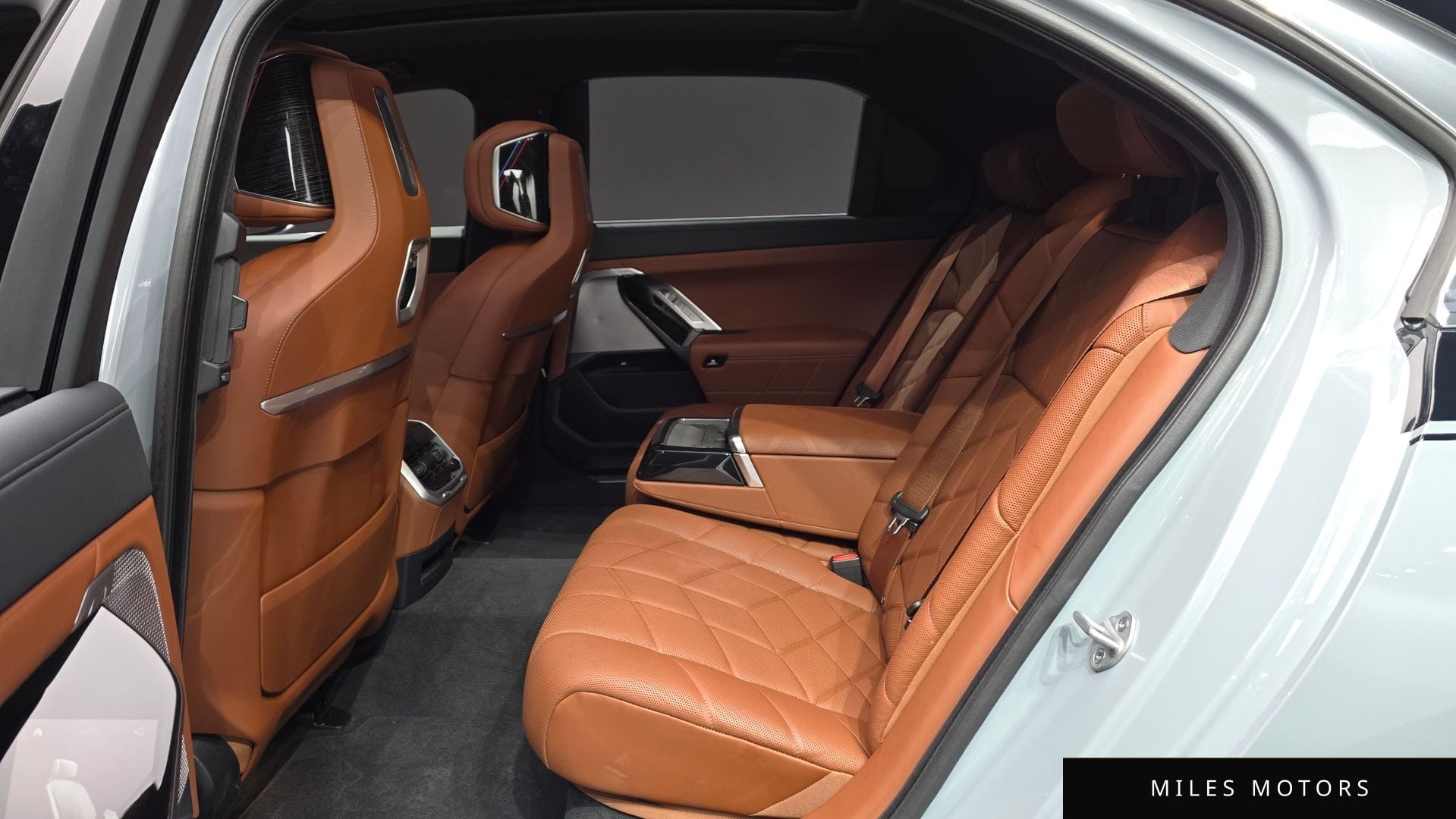 BMW 7 Series (G70) 2025 — миниатюра 12