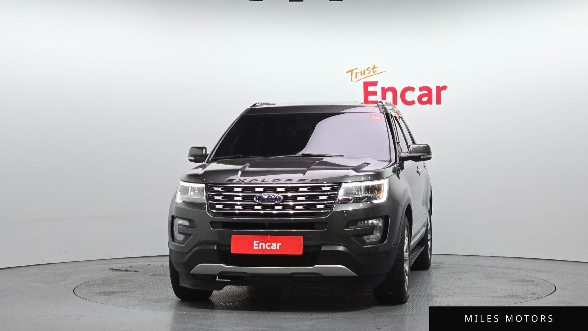 Ford Explorer 2017 — миниатюра 3