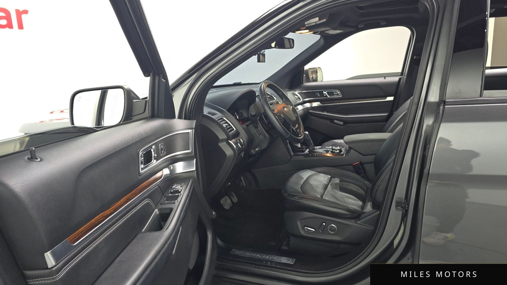 Ford Explorer 2017 — миниатюра 10