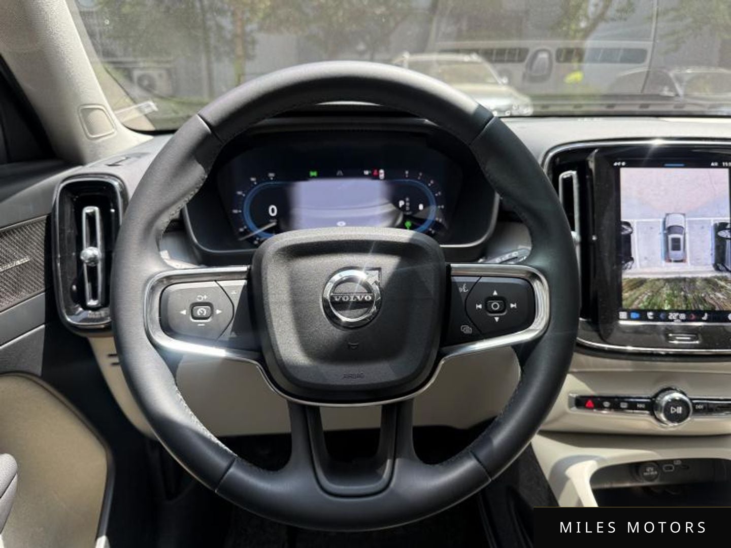 Volvo XC40 2024 — миниатюра 9