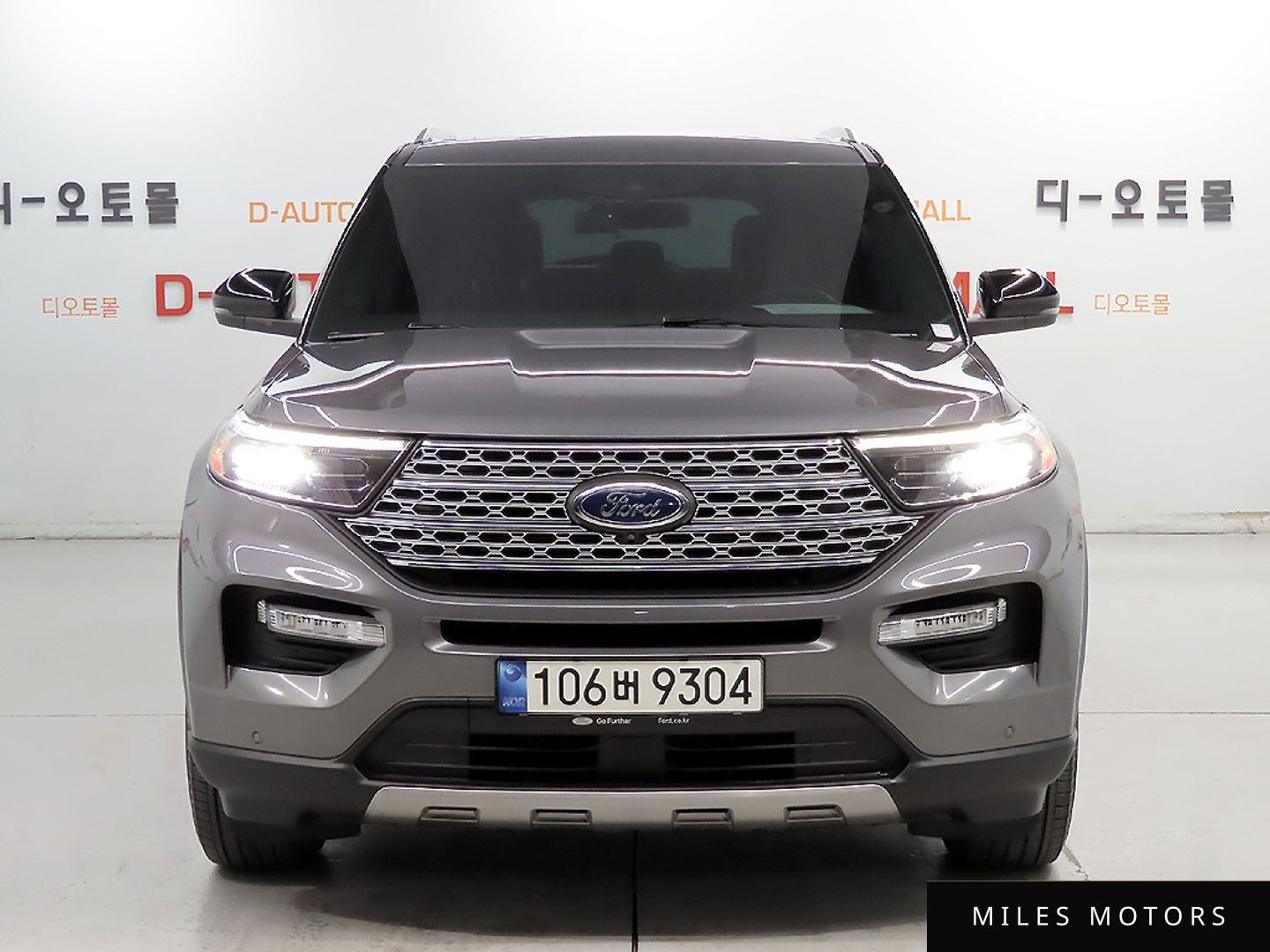 Ford Explorer 2021 — миниатюра 2
