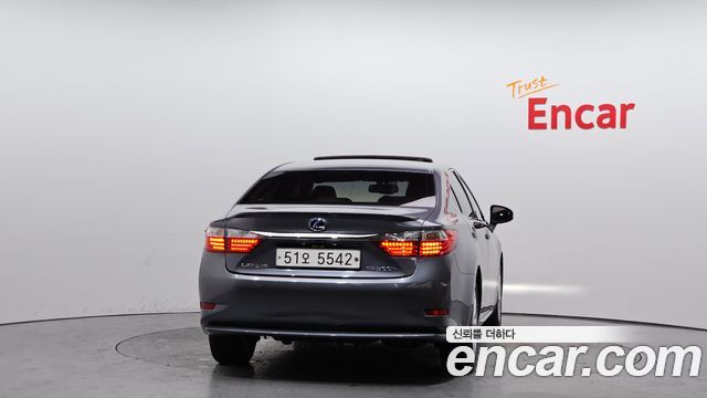 Лексус ES300h 2014 — миниатюра 4