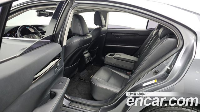 Лексус ES300h 2014 — миниатюра 19