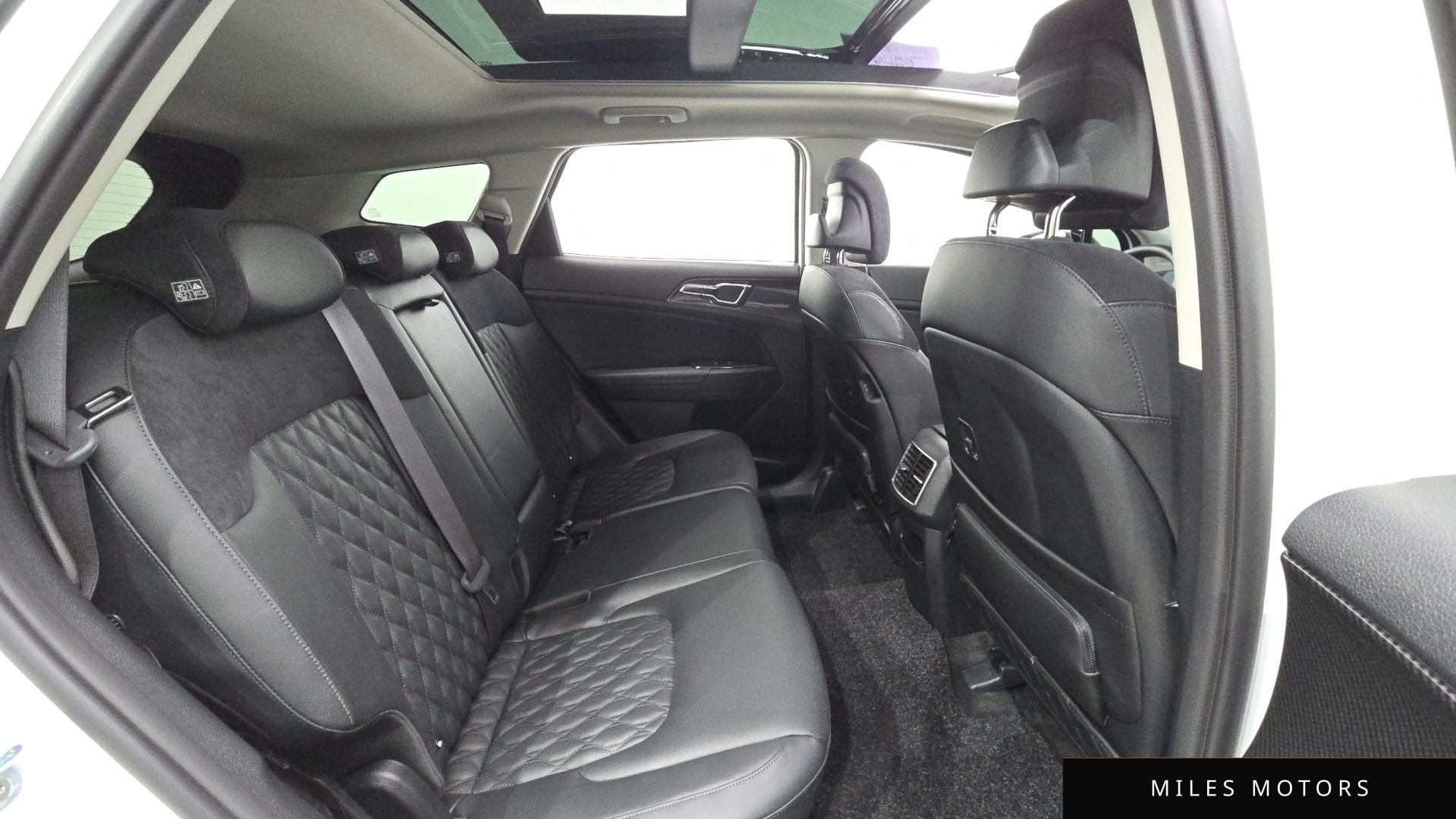 Kia Sportage 2022 — миниатюра 12