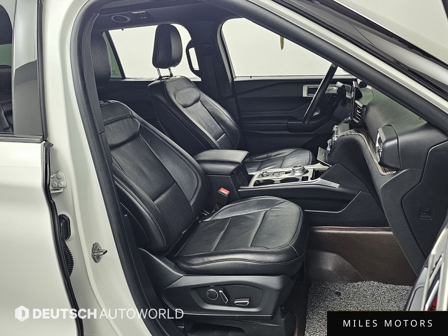 Ford Explorer 2020 — миниатюра 9