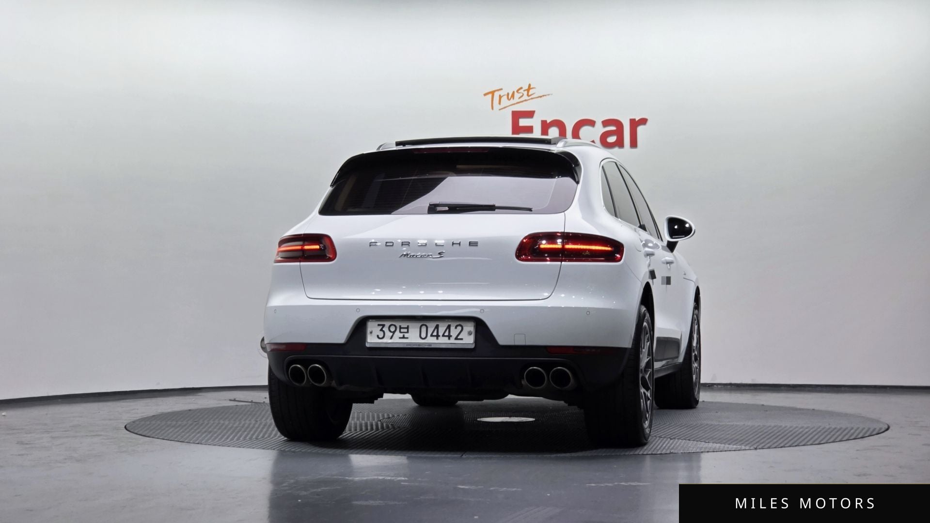 Porsche Macan 2017 — миниатюра 4